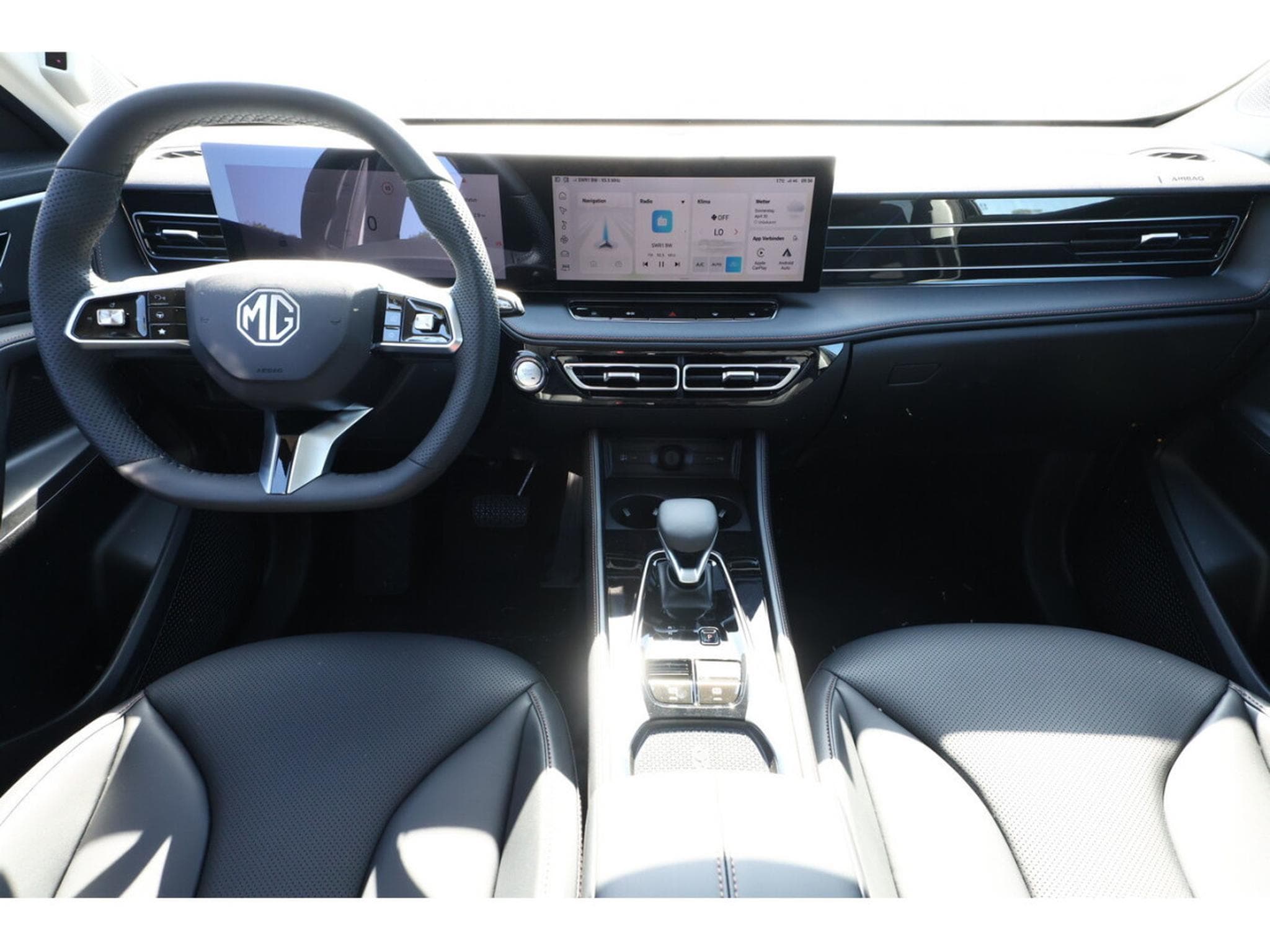 MG HS 1.5  HEV+ 224 Auto  Luxury (2026) - Photo 6