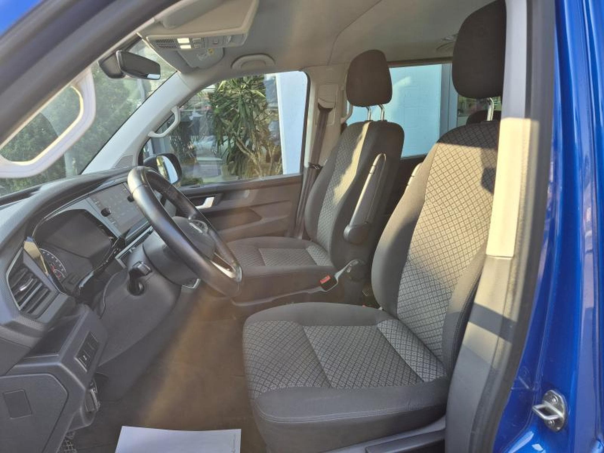 VW Multivan Trendline (2020) - Photo 5