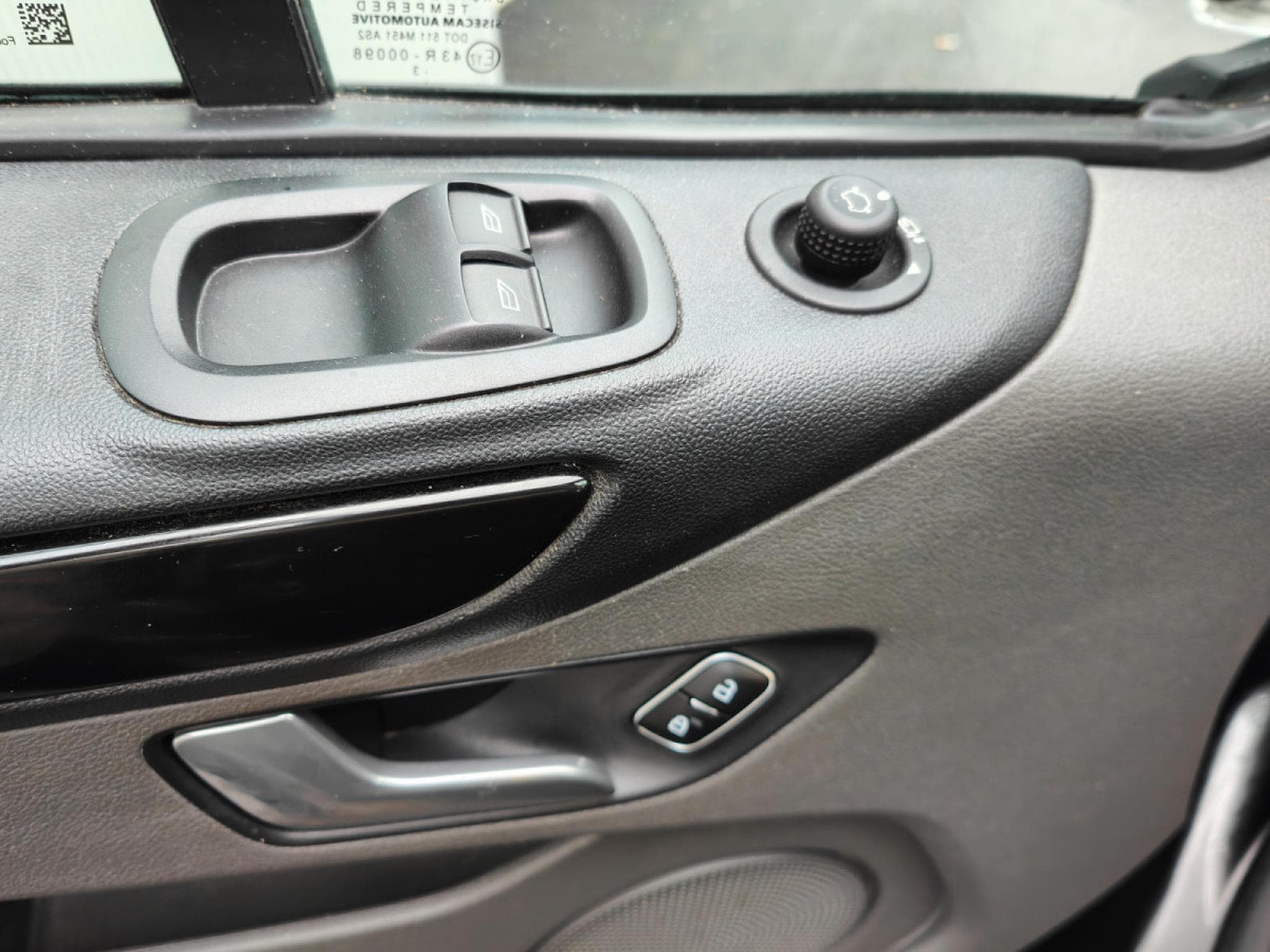 Ford Transit 2.0 TDCI BOITE AUTO 3PLACES CAMERA CARPLAY CRUISE ATTELAGE (2023) - Photo 10