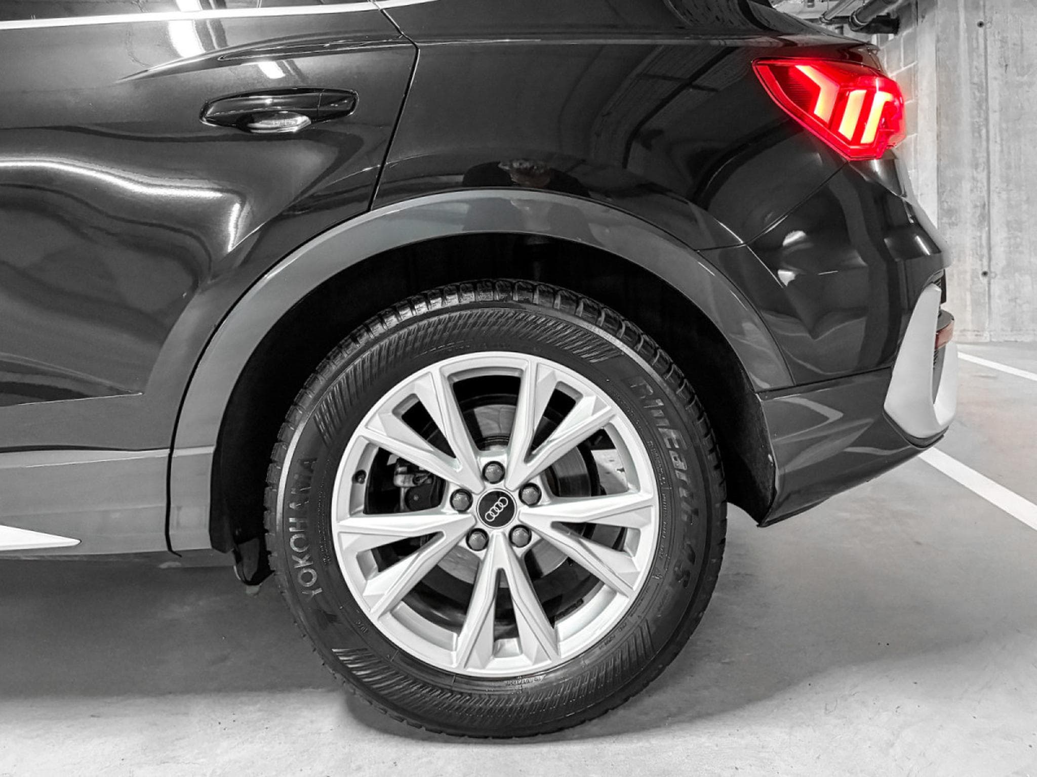Audi Q3 Q3 Sportback 35 TFSI S line (2023) - Photo 23