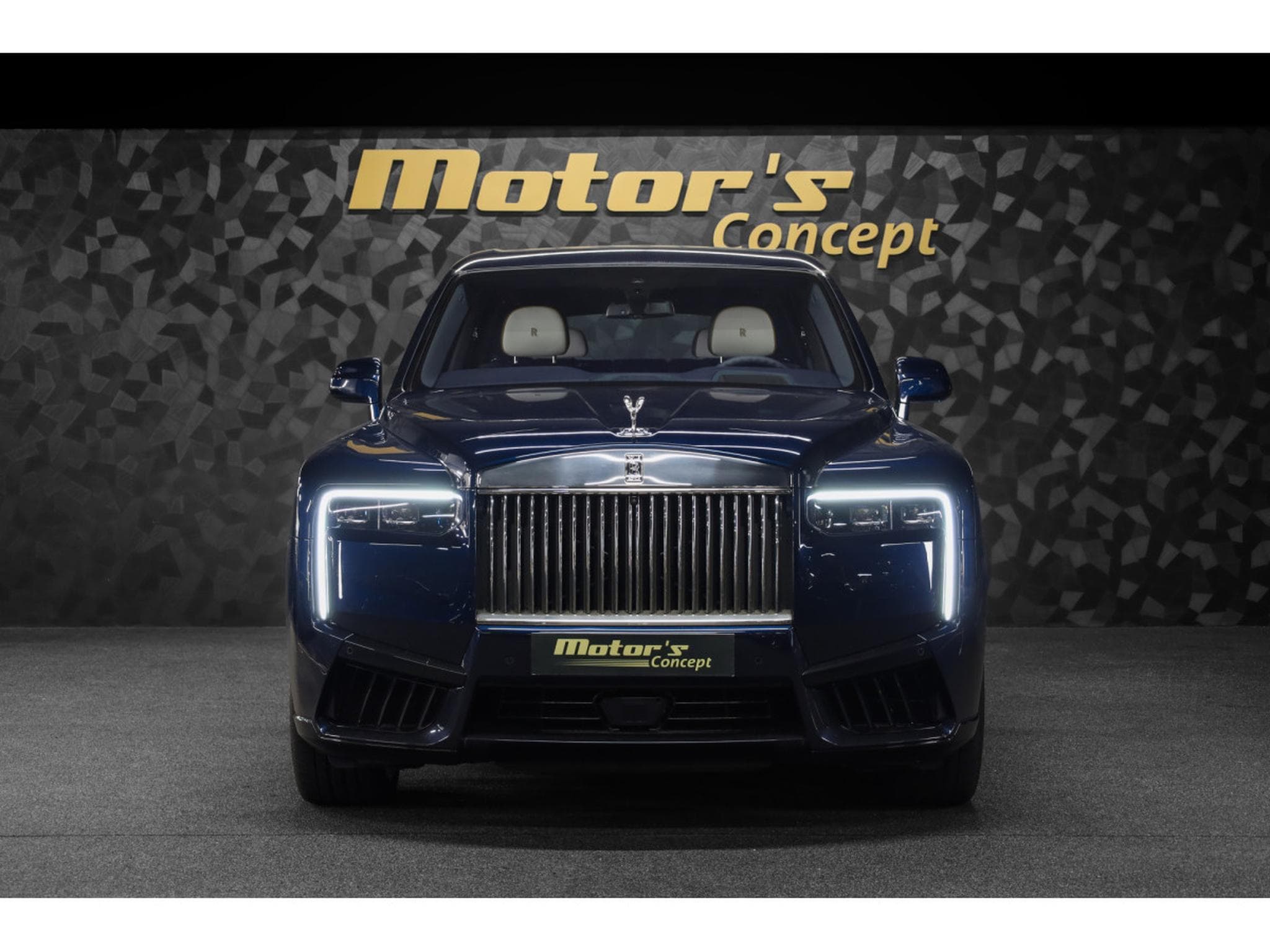 Rolls-Royce Cullinan 6.75 V12 - Midnight Sapphire (2026) - Photo 4