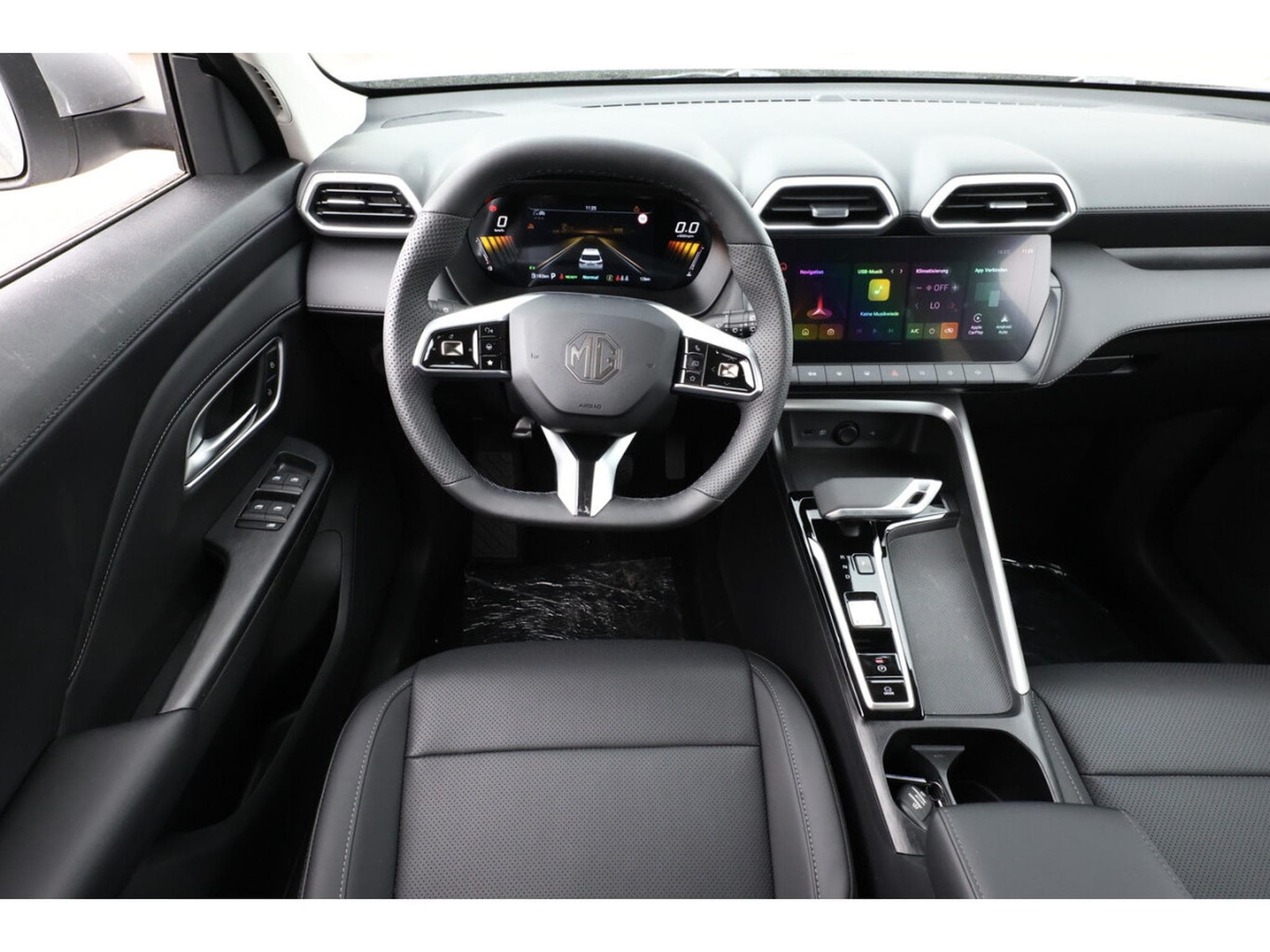 MG ZS 1.5 PHEV 197 Auto  Luxury (2026) - Photo 7