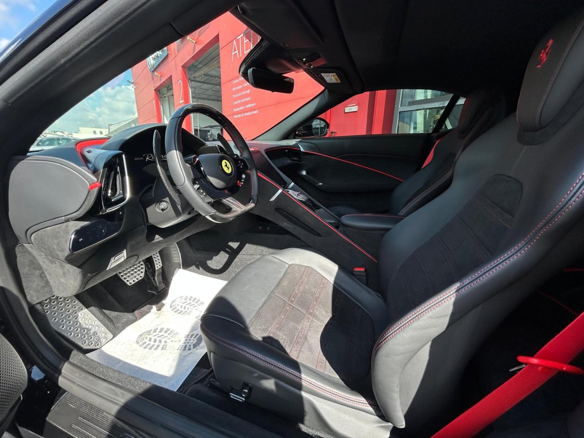 Ferrari Roma Ferrari Roma Spider (2025) - Photo 9