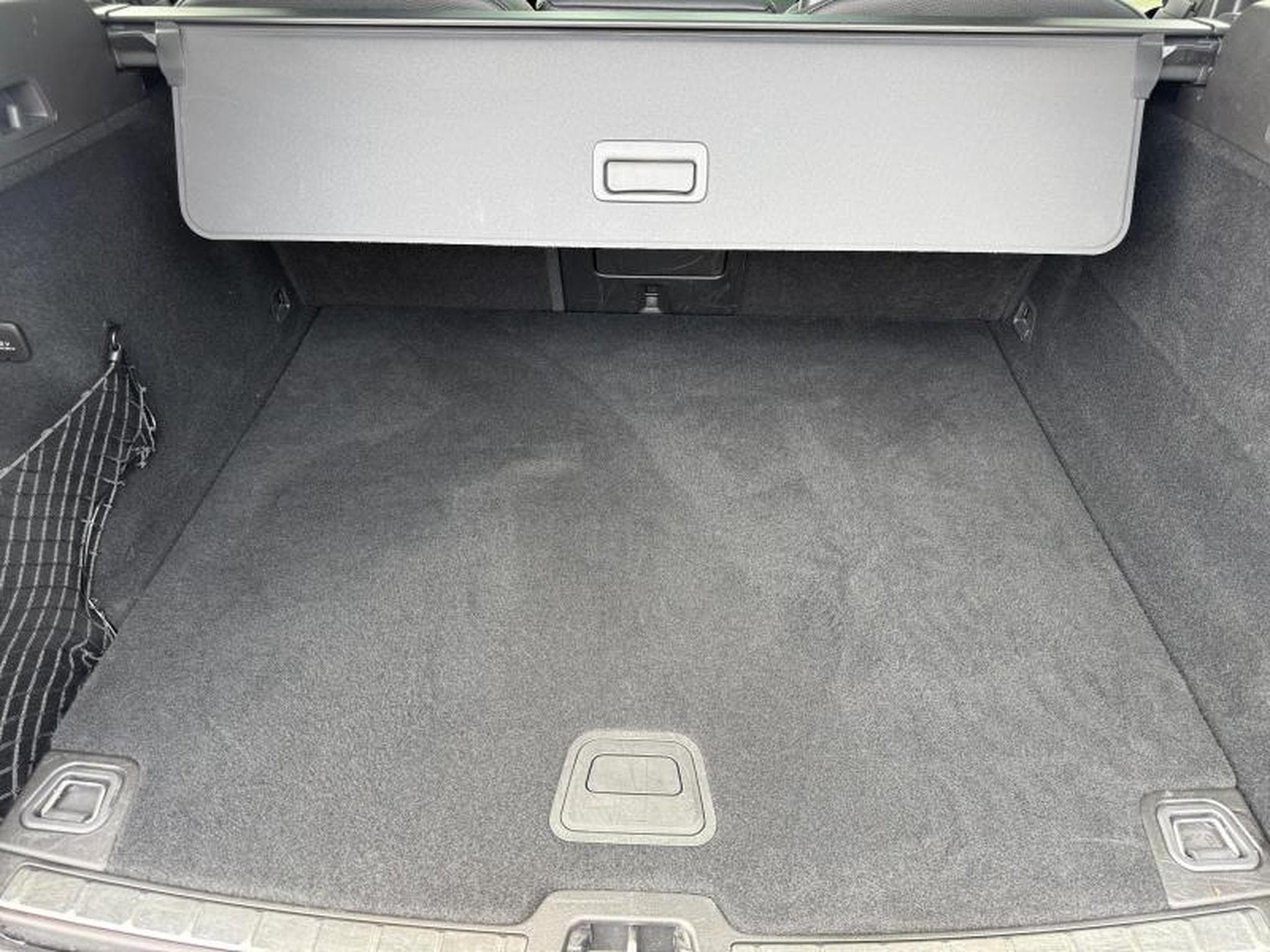 Volvo XC60 B4 Plus Dark / Essence (2024) - Photo 19