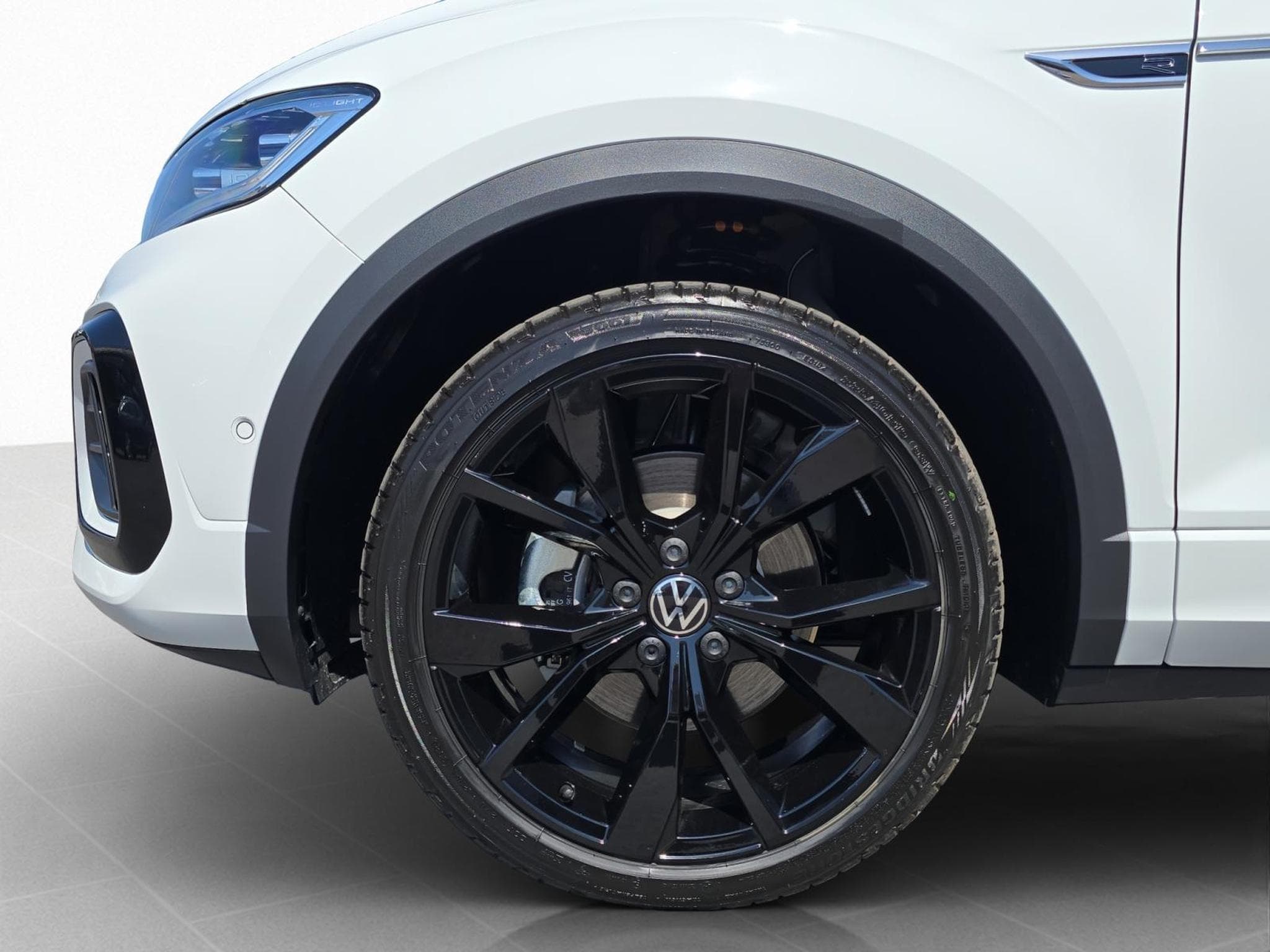 VW T-Roc R-Line (2026) - Photo 8
