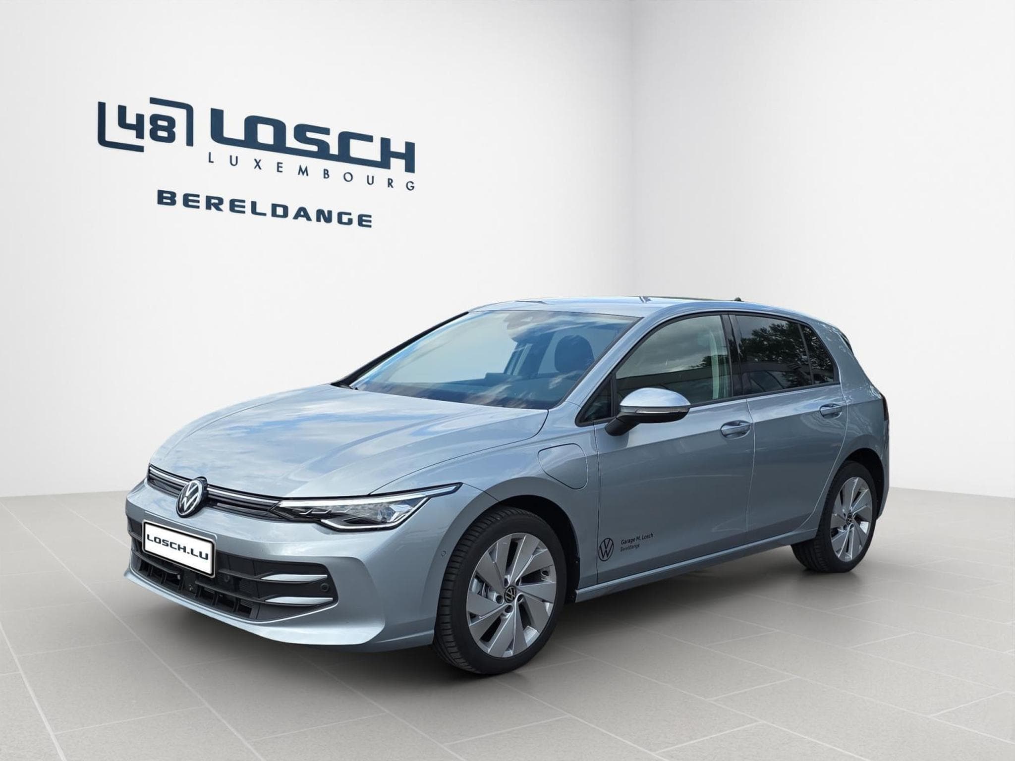VW Golf Life (2026) - Photo 4