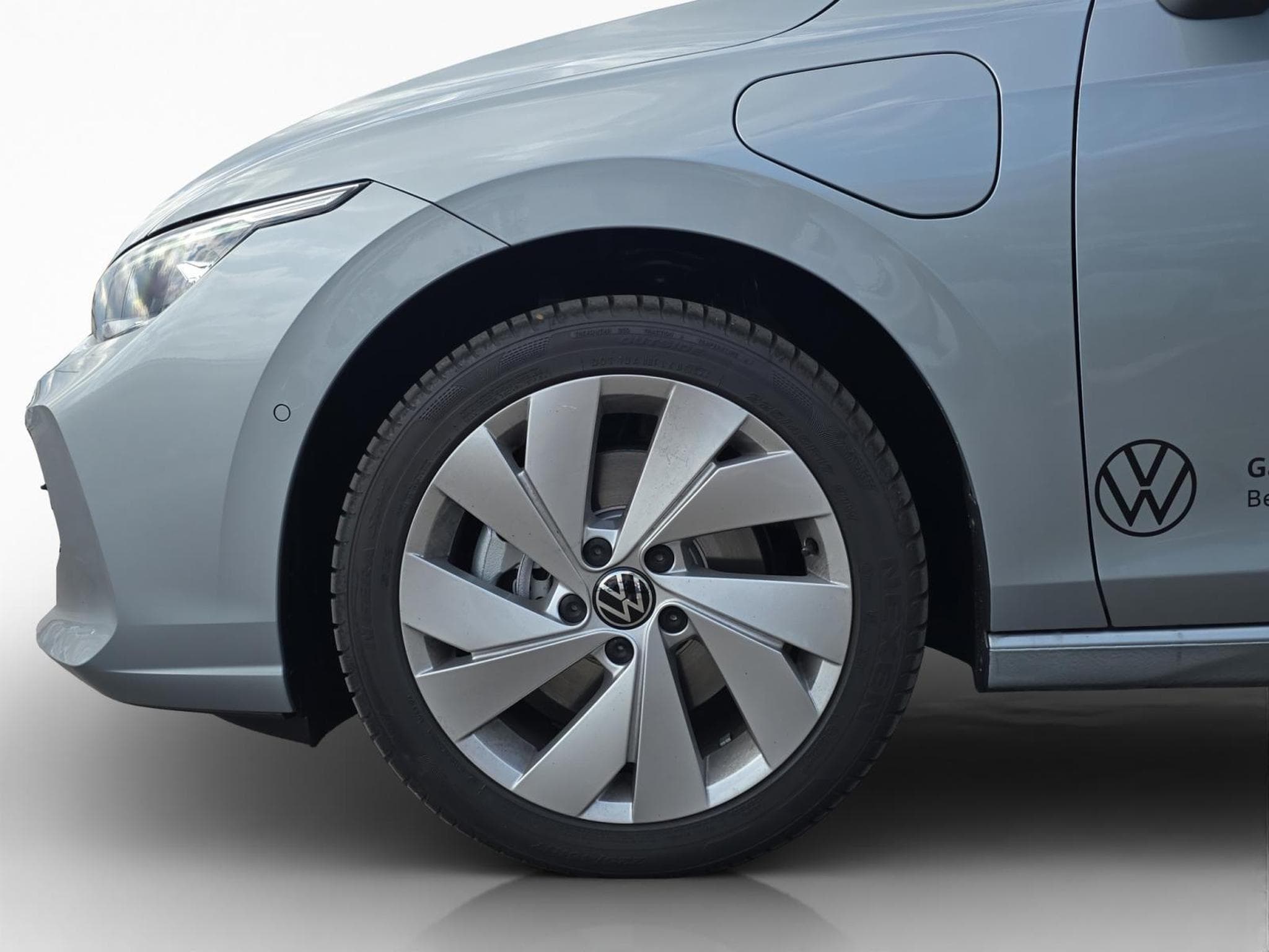 VW Golf Life (2026) - Photo 8