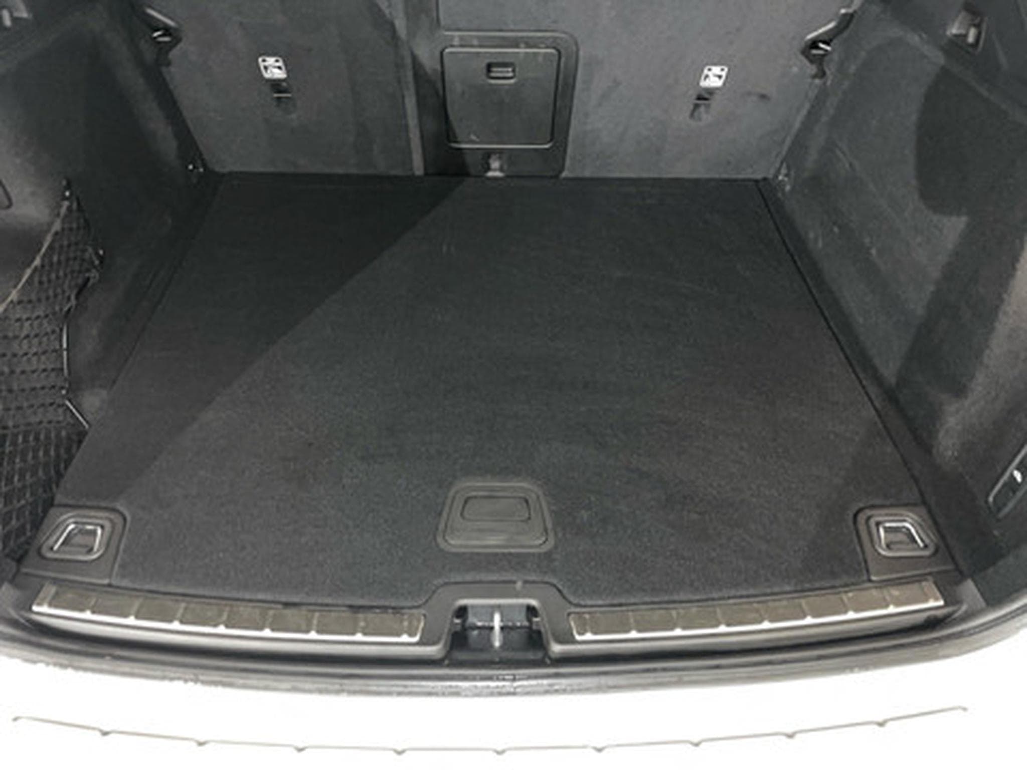 Volvo XC60 2.0 B4 D 4x4 Ultimate Dark Aut. (2023) - Photo 12