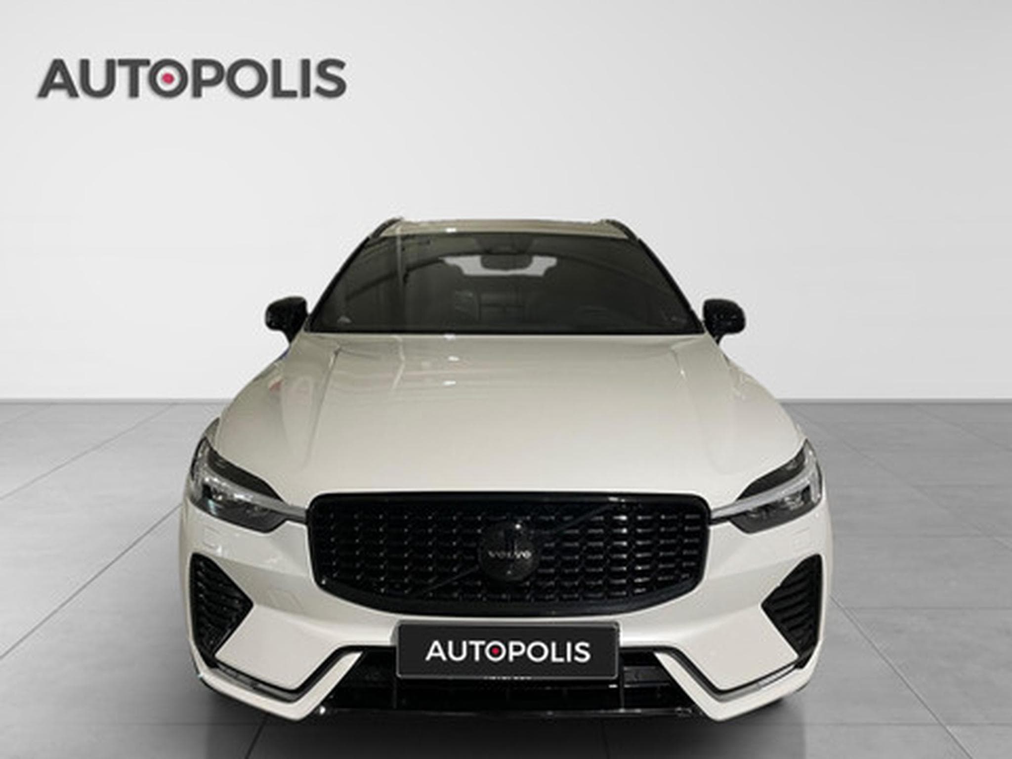 Volvo XC60 2.0 B4 D 4x4 Ultimate Dark Aut. (2023) - Photo 16