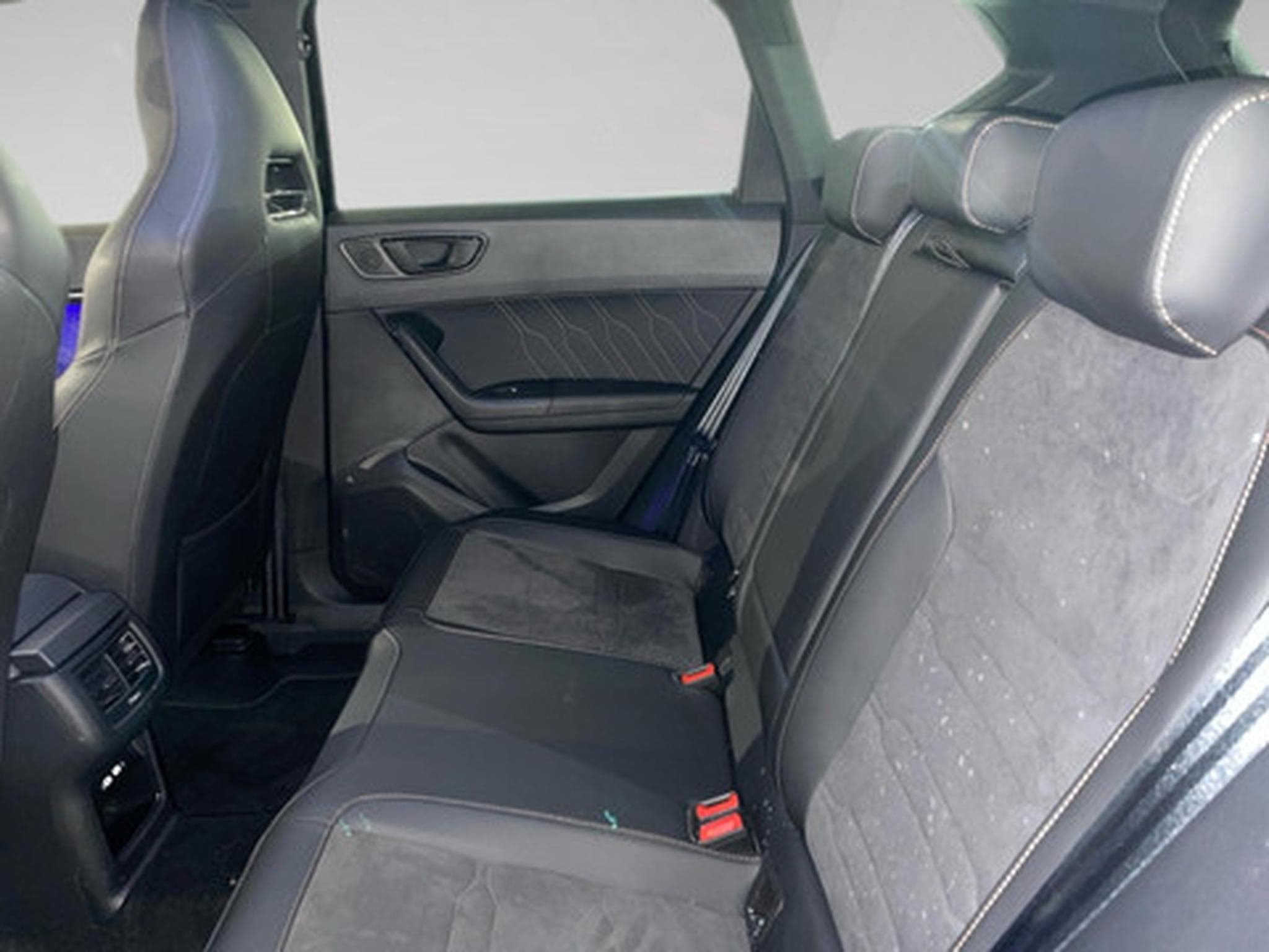 Cupra Ateca 2.0 TSI VZ 221kW DSG 4WD (2023) - Photo 11