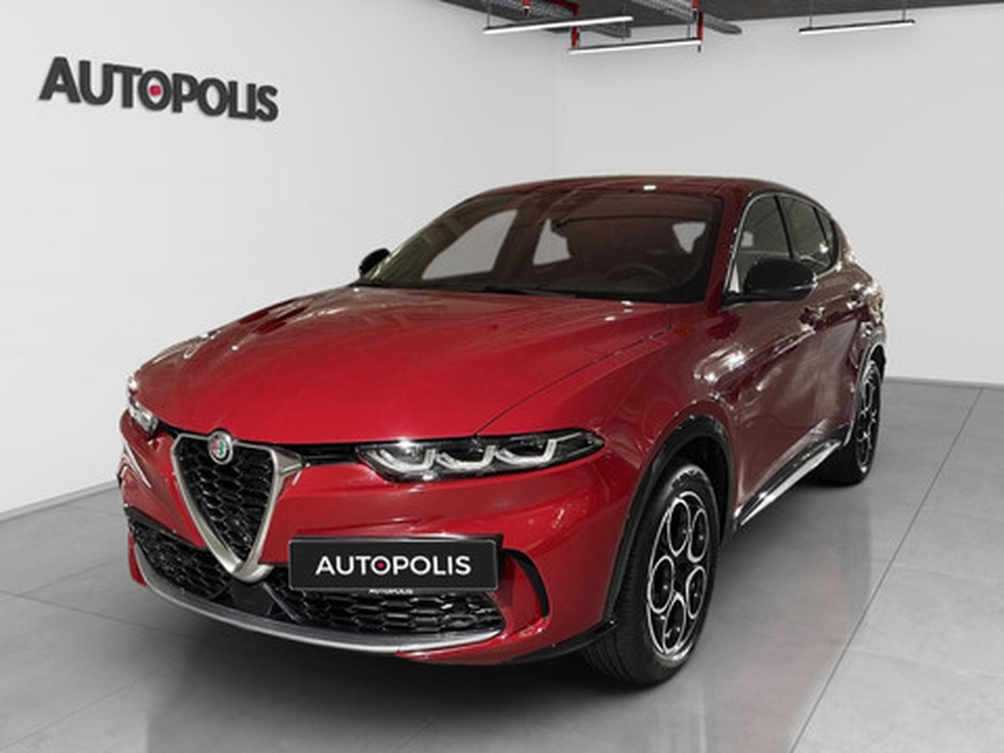 Alfa-Romeo Tonale 1.3T PHEV (2023) - Photo 17