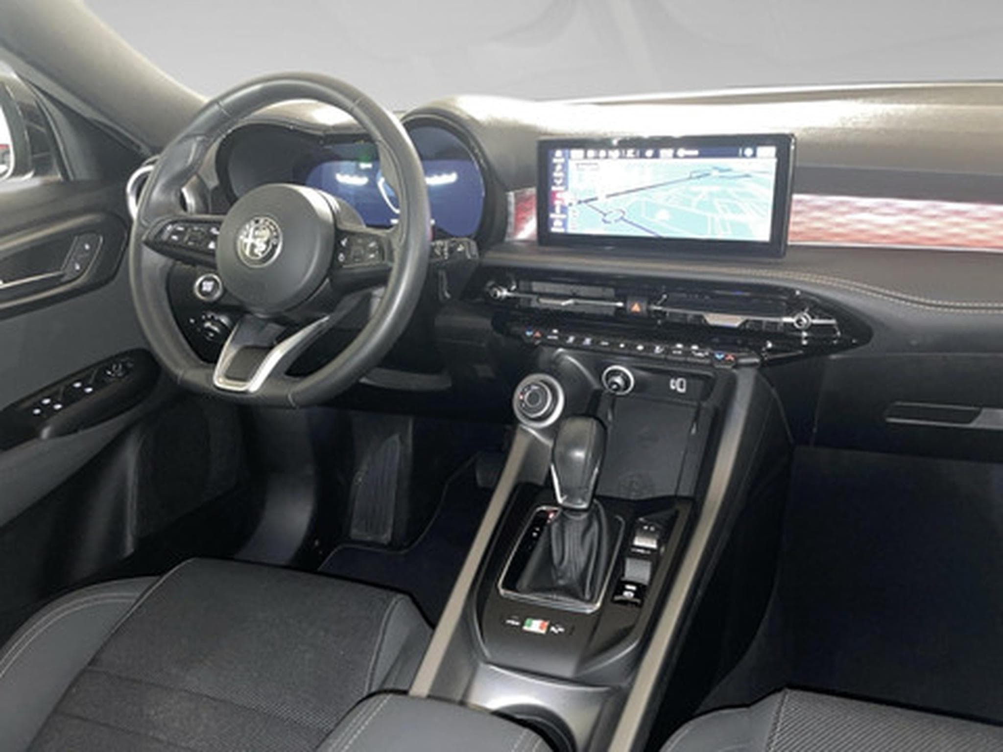 Alfa-Romeo Tonale 1.3T PHEV (2023) - Photo 7