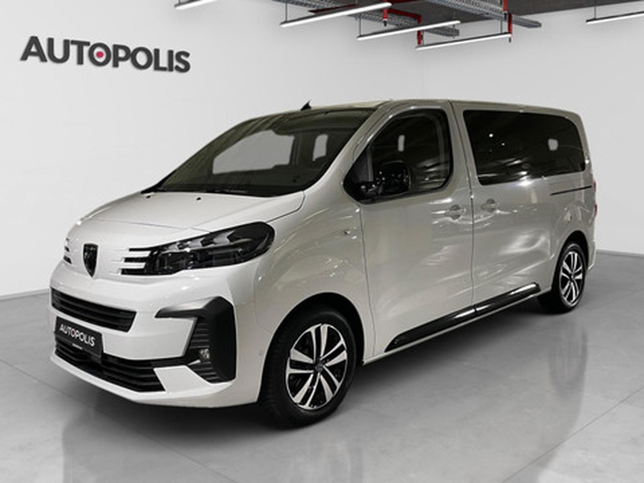 Peugeot Traveller 2.0 BlueHDi 130kW EAT8 (2025) - Photo 1
