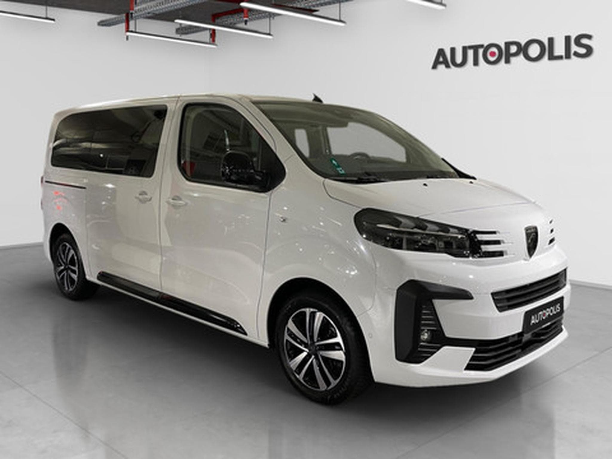 Peugeot Traveller 2.0 BlueHDi 130kW EAT8 (2025) - Photo 21