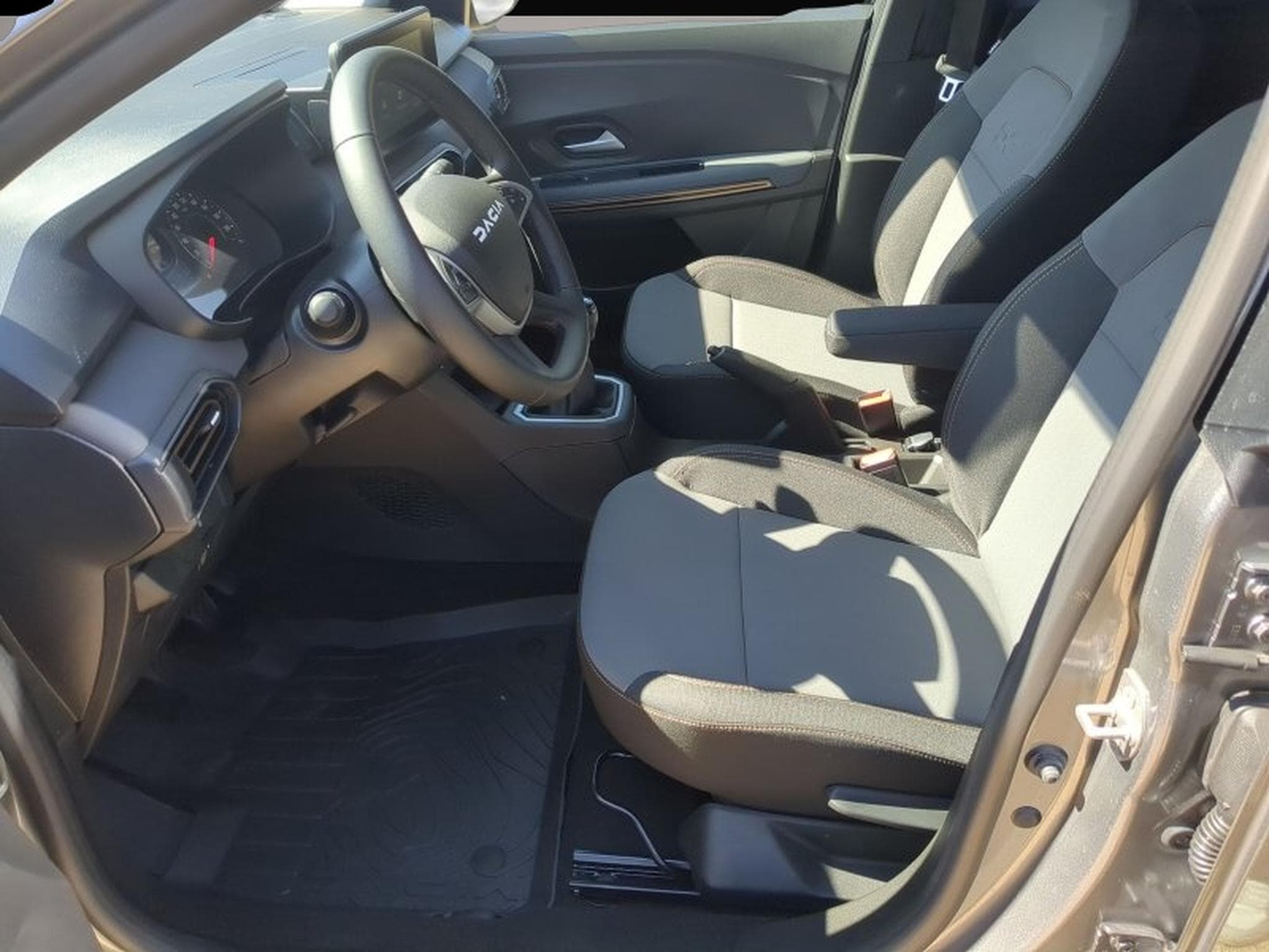 Dacia Jogger (2025) - Photo 4
