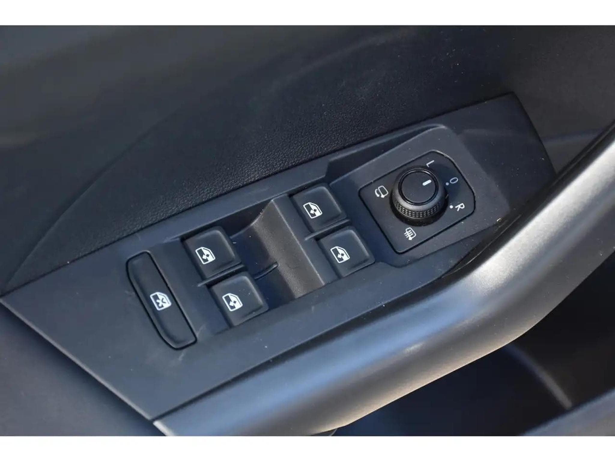 VW T-Cross (2026) - Photo 23
