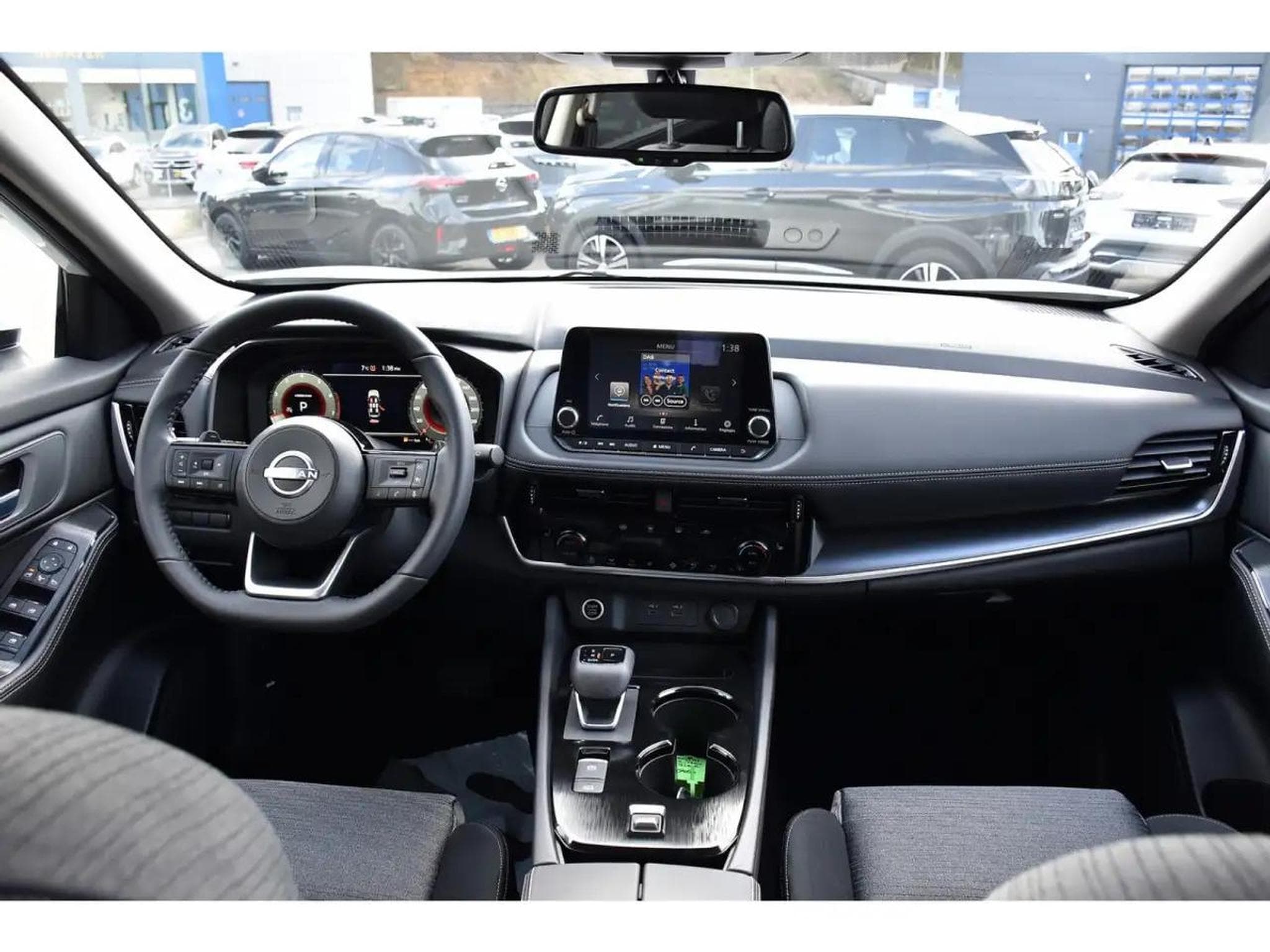 Nissan X-Trail (2026) - Photo 10