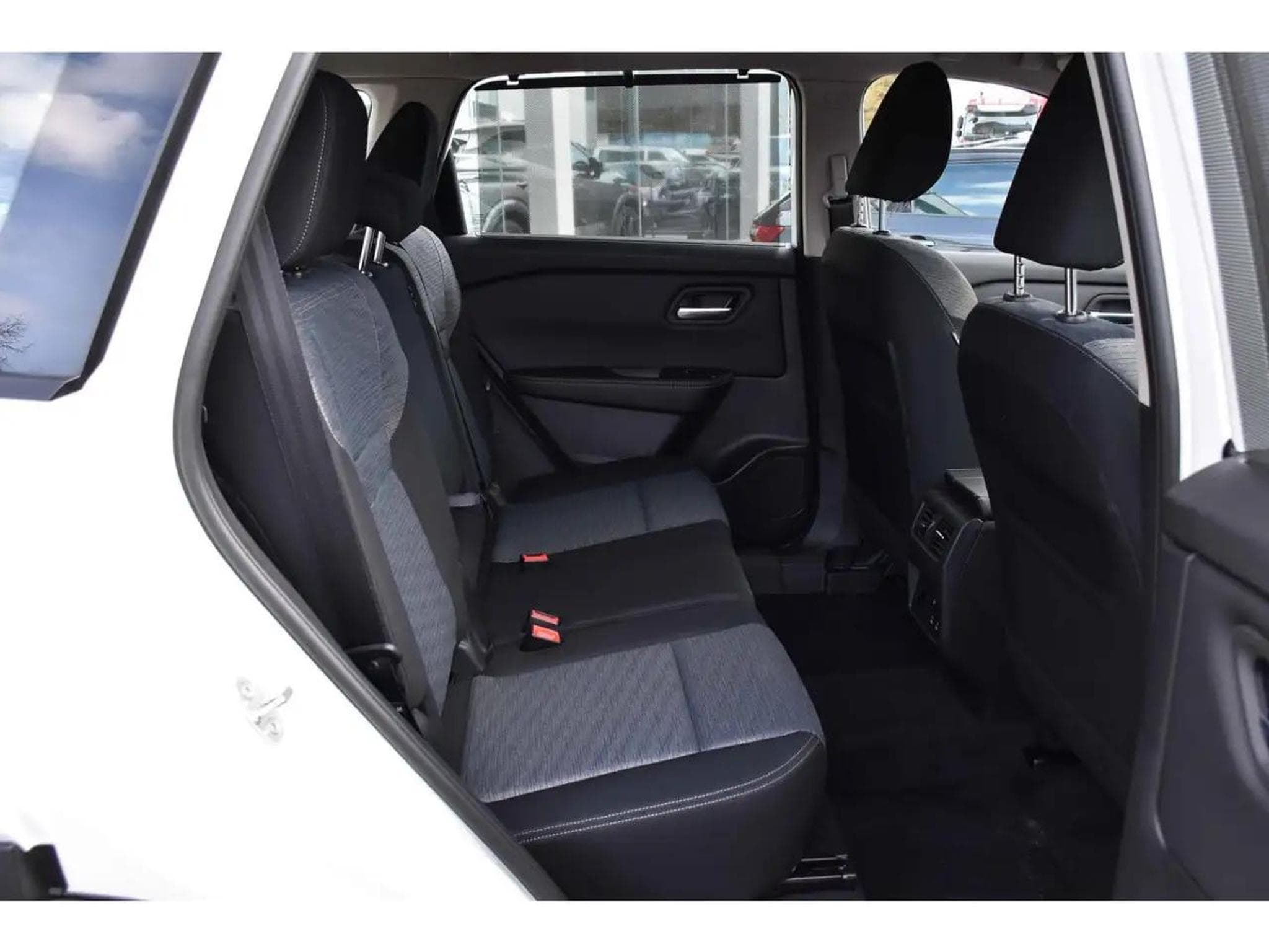 Nissan X-Trail (2026) - Photo 8
