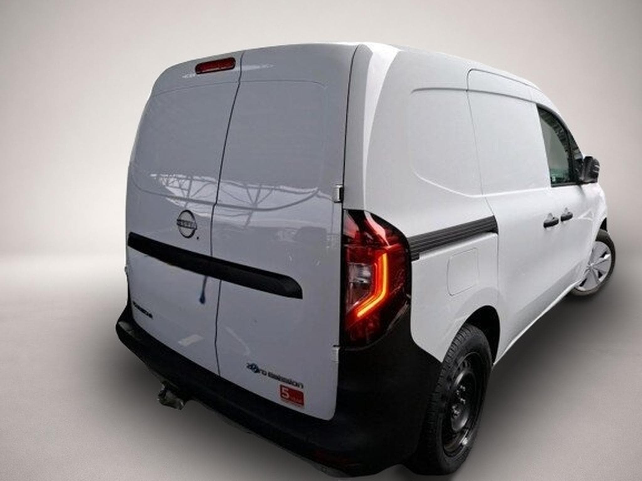 Nissan Townstar (2023) - Photo 4