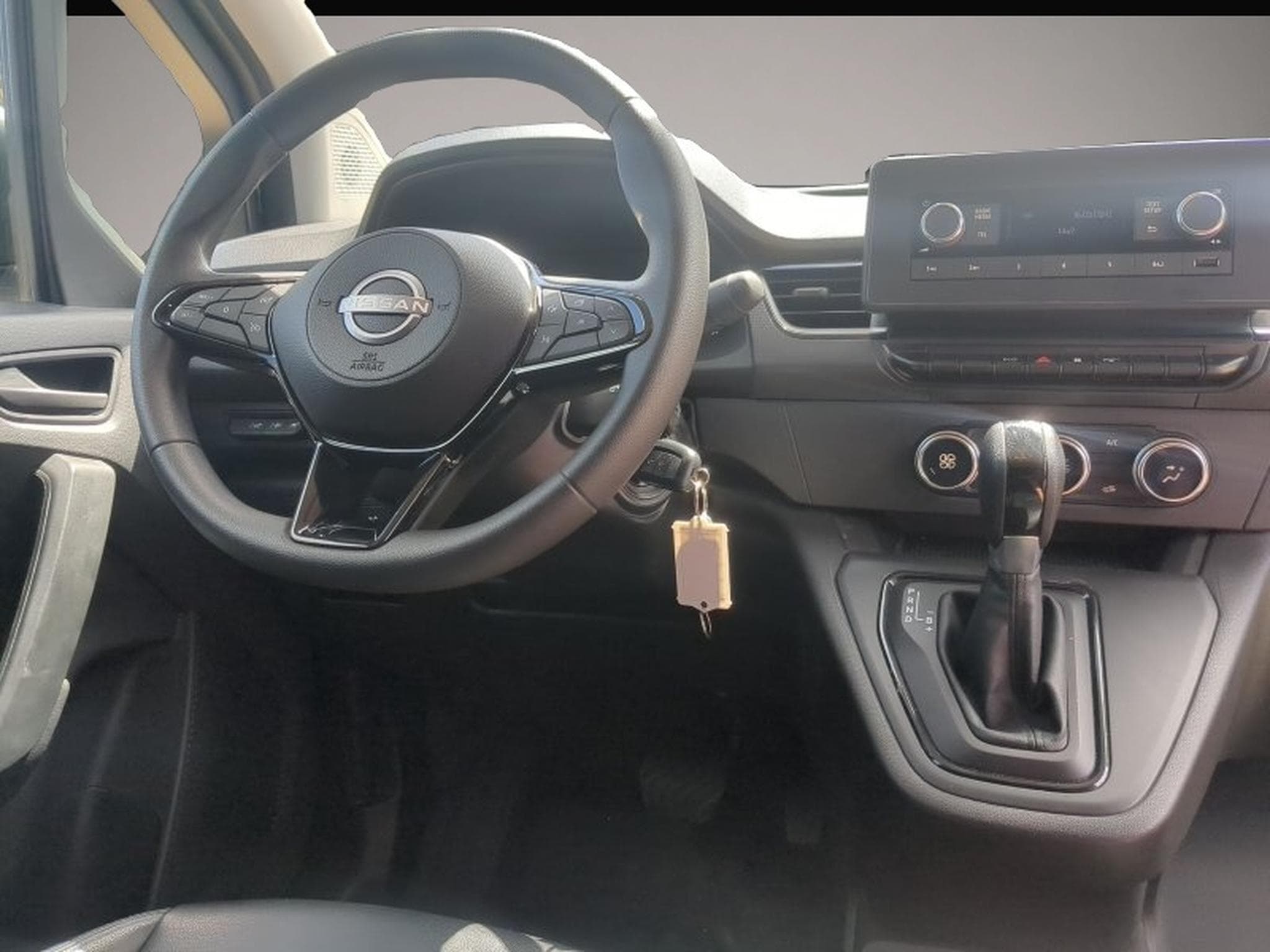 Nissan Townstar (2023) - Photo 4