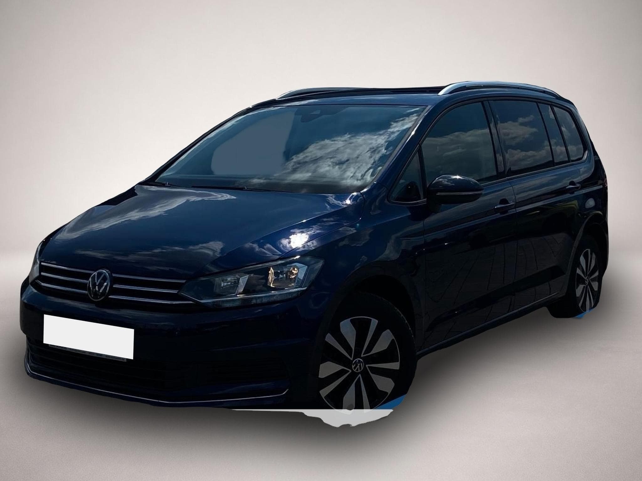 VW Touran (2025) - Photo 1