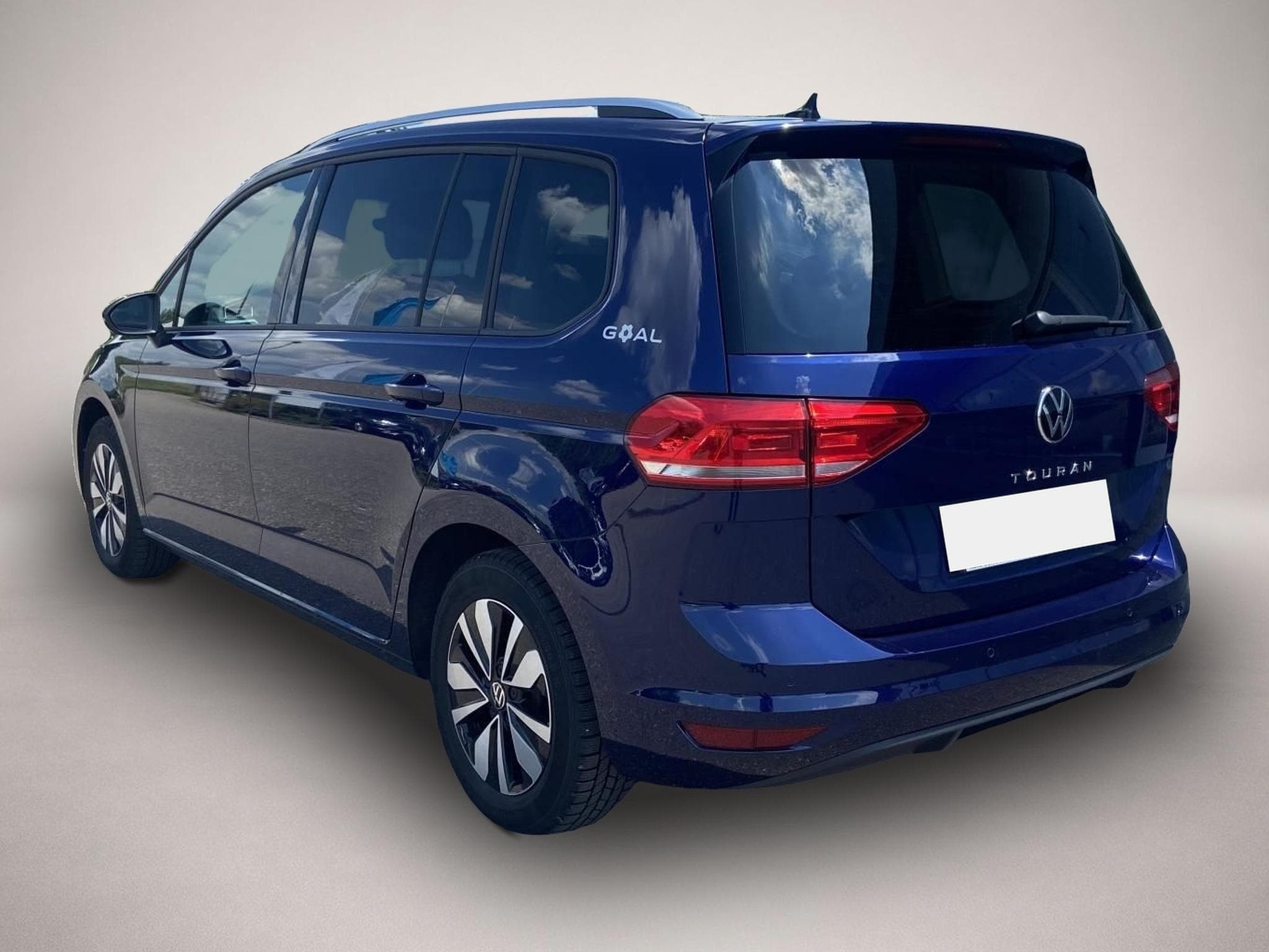 VW Touran (2025) - Photo 3