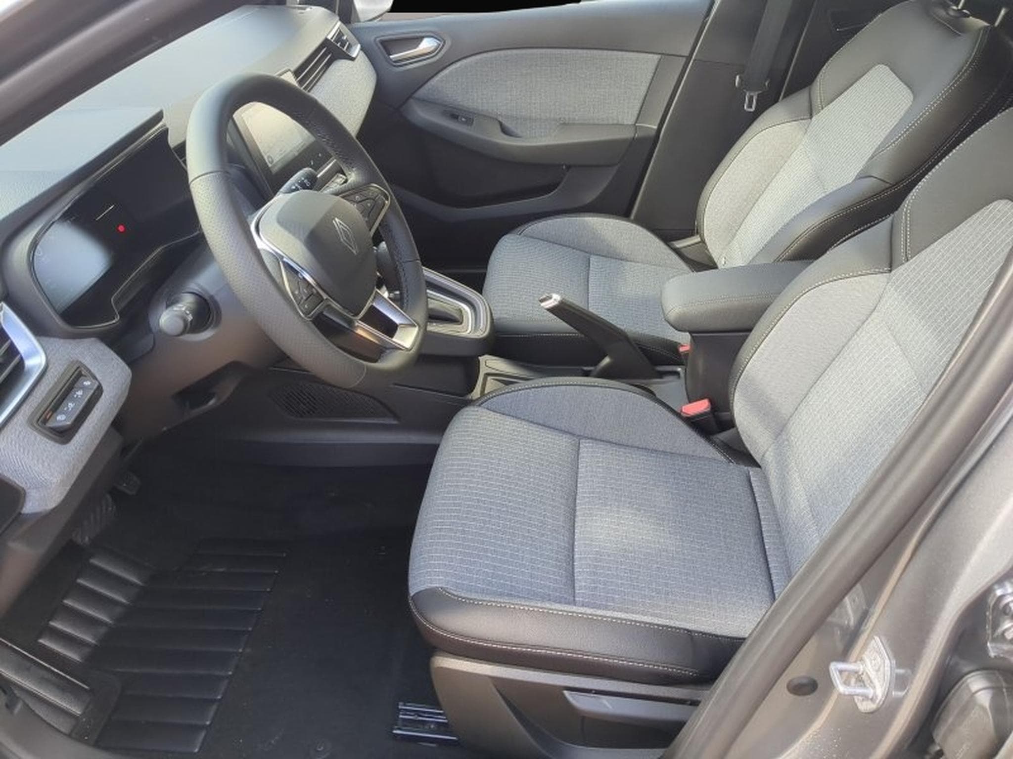 Renault Clio (2025) - Photo 3