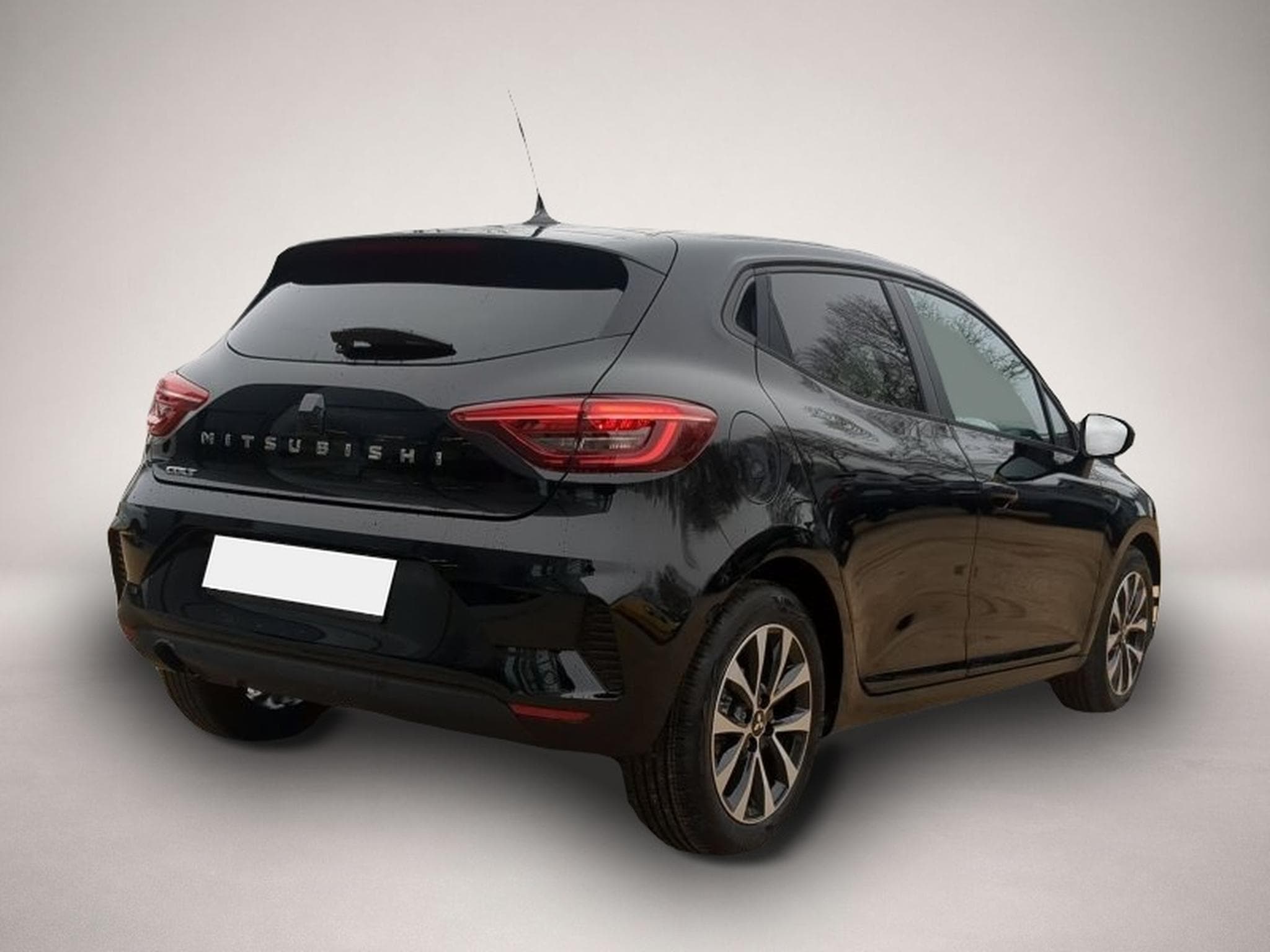 Mitsubishi Colt (2025) - Photo 3