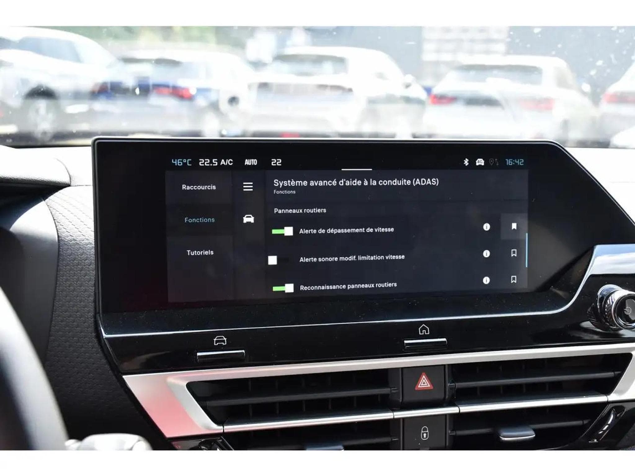 Citroën C5 X (2025) - Photo 17