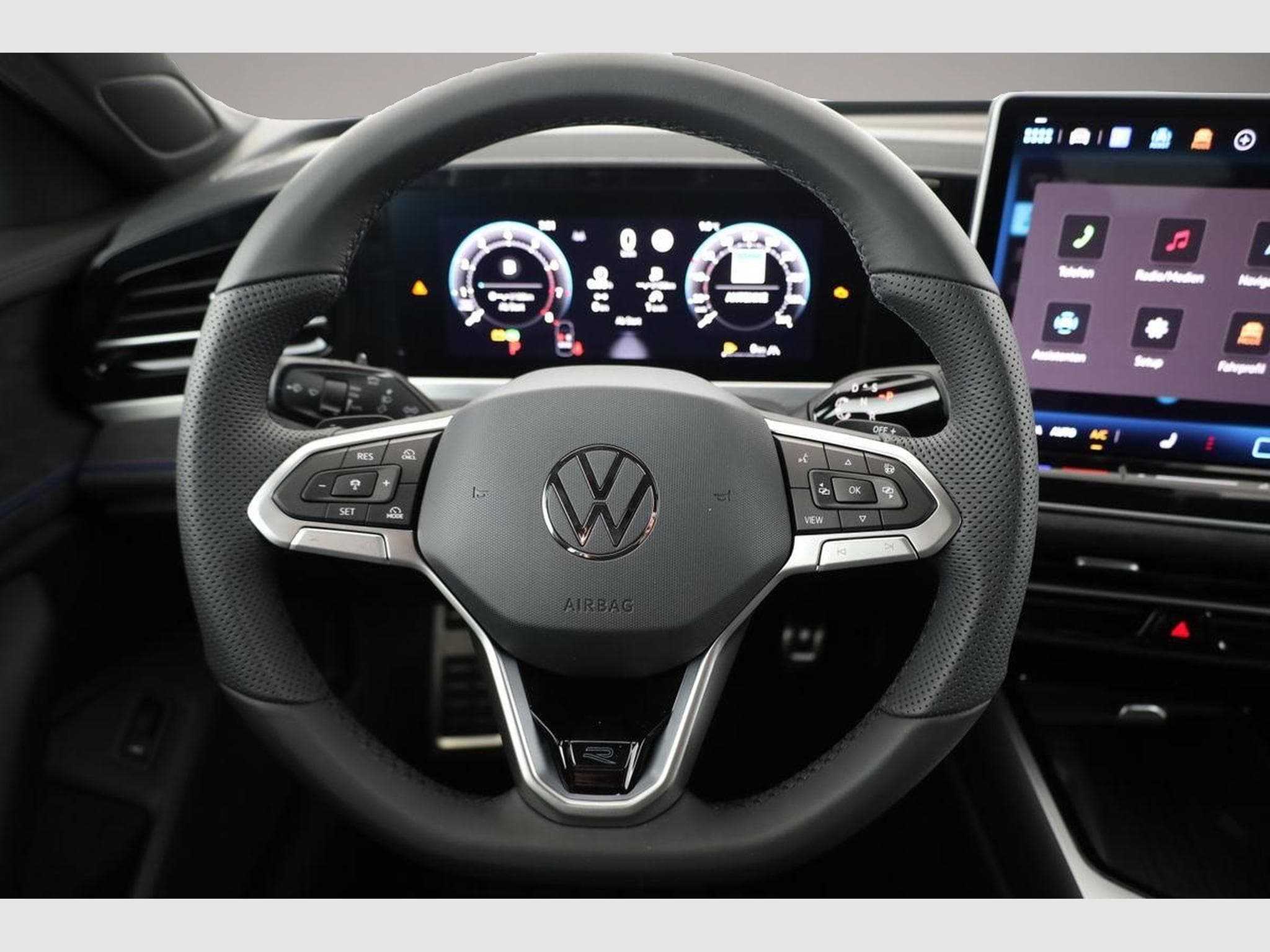 VW Passat (2026) - Photo 6