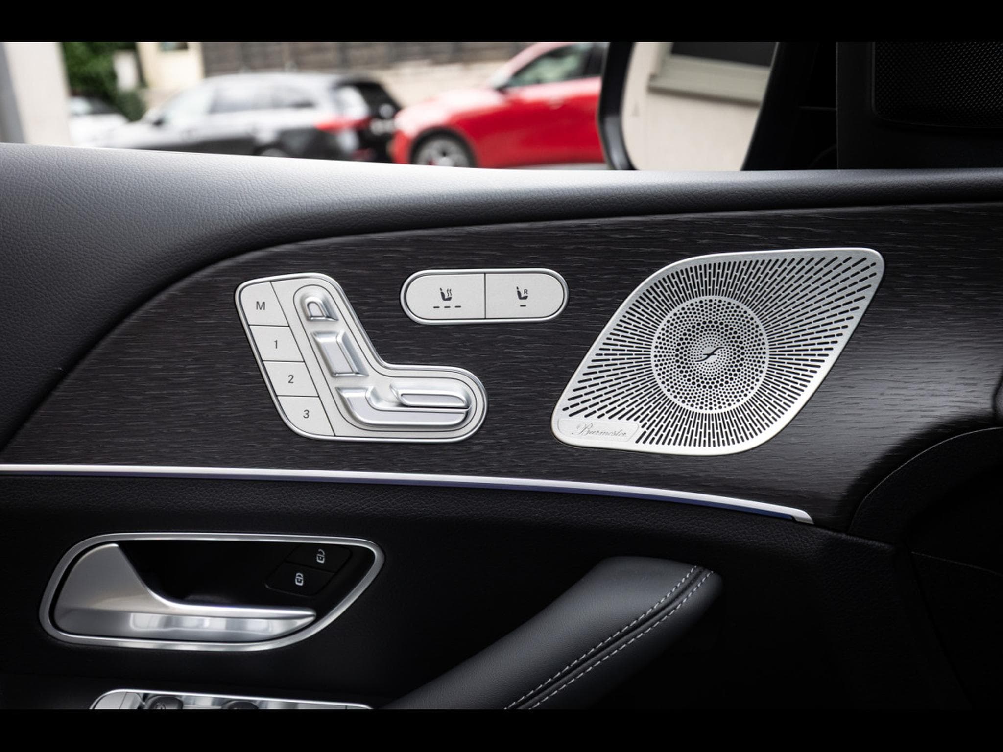 Mercedes GLE 400 e 4MATIC AMG LINE (381 CH) – PACK NIGHT (2024) - Photo 23