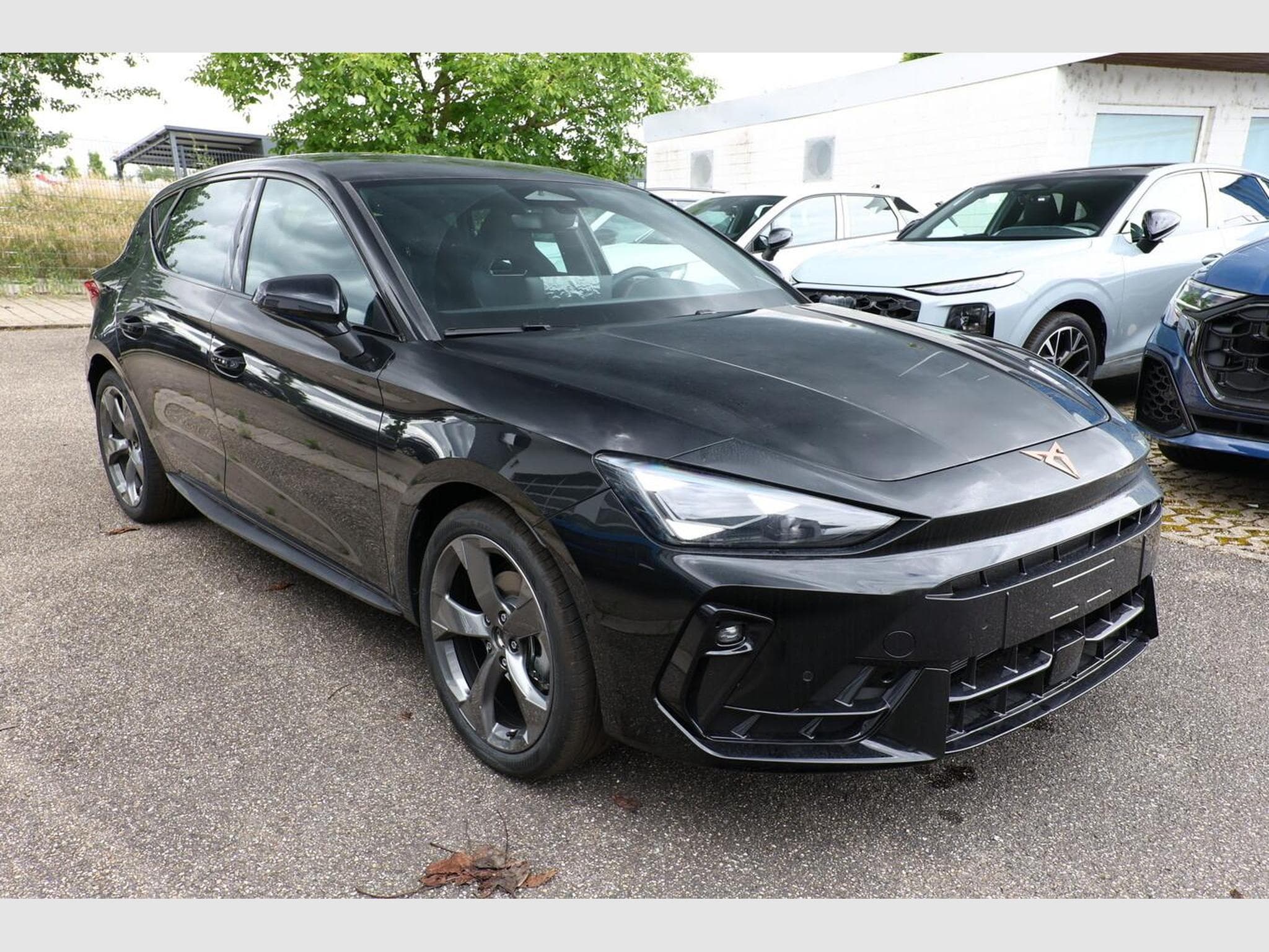 Cupra Leon DSG IntelliD Nav (2026) - Photo 2