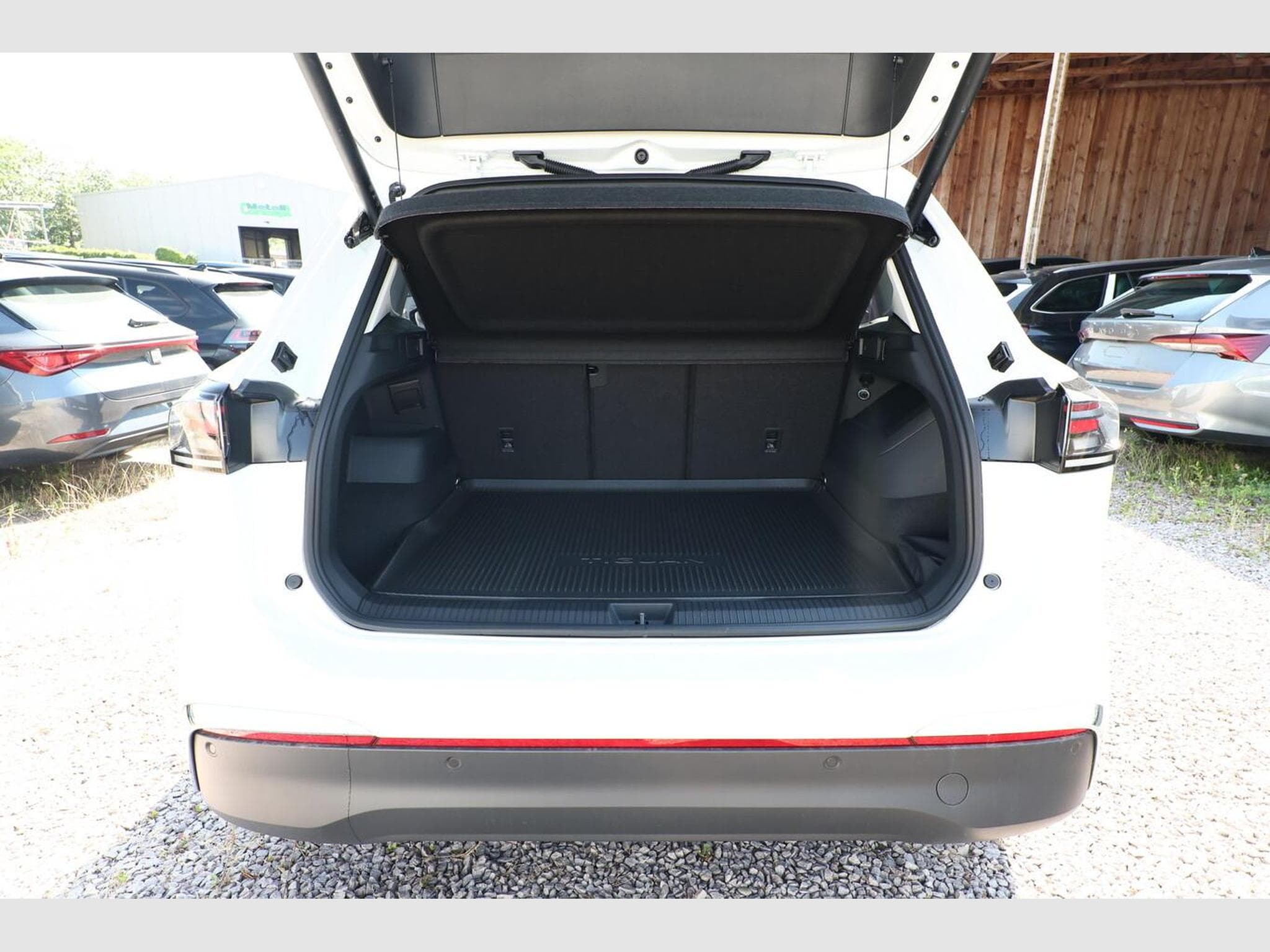 VW Tiguan Eleg. 4M Nav (2026) - Photo 11