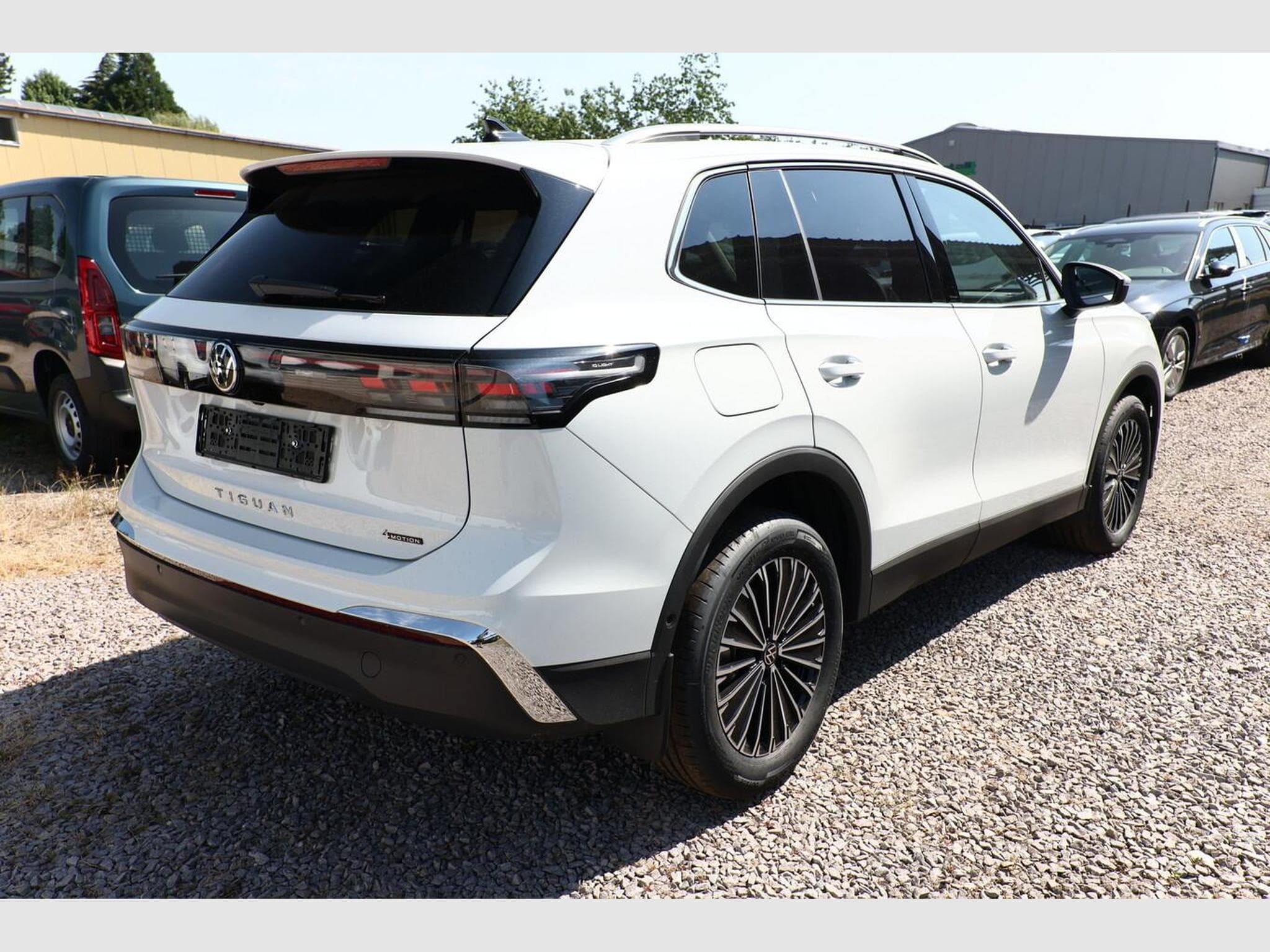 VW Tiguan Eleg. 4M Nav (2026) - Photo 3