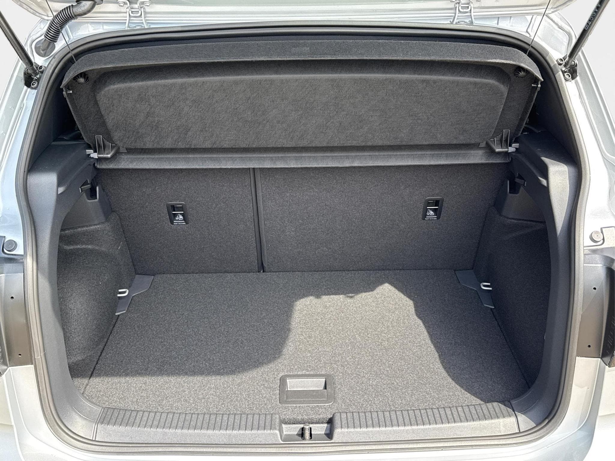 VW T-Cross R-Line (2026) - Photo 10