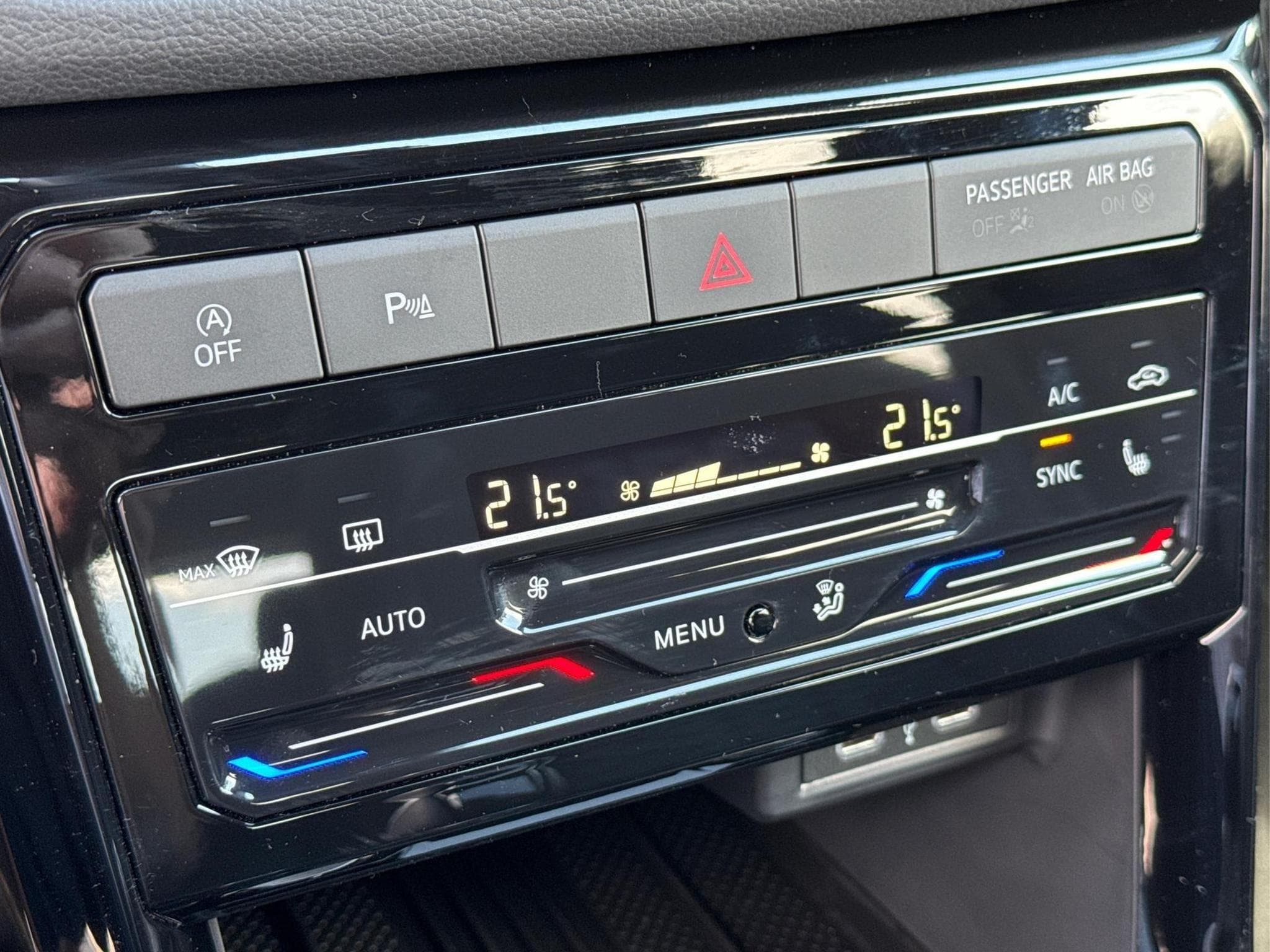 VW T-Cross R-Line (2026) - Photo 20