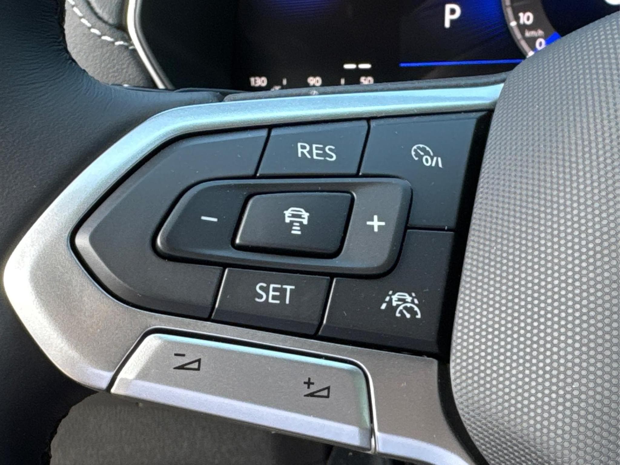 VW T-Cross R-Line (2026) - Photo 24