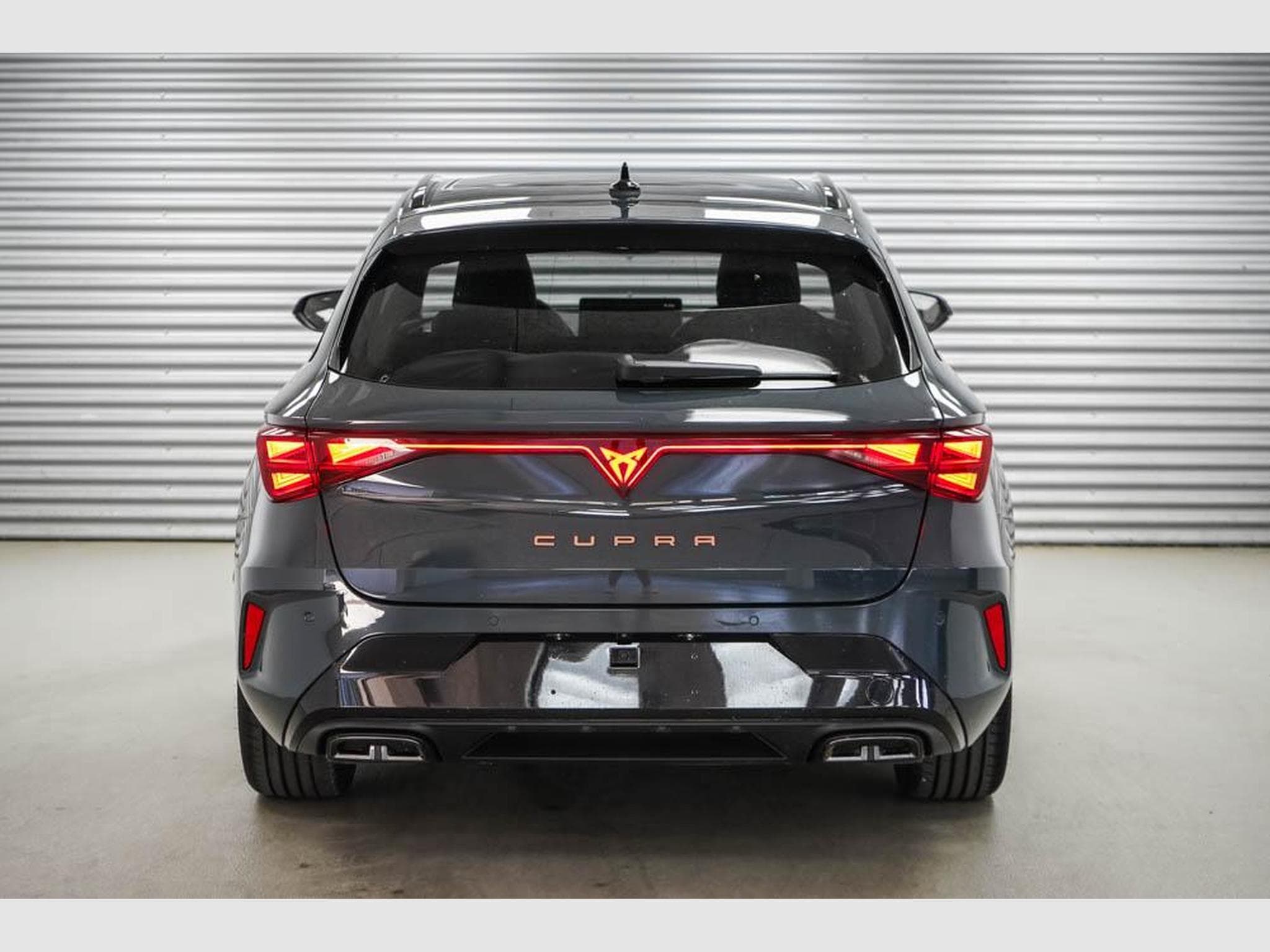 Cupra Leon ST 1,5 eTSI (2026) - Photo 4