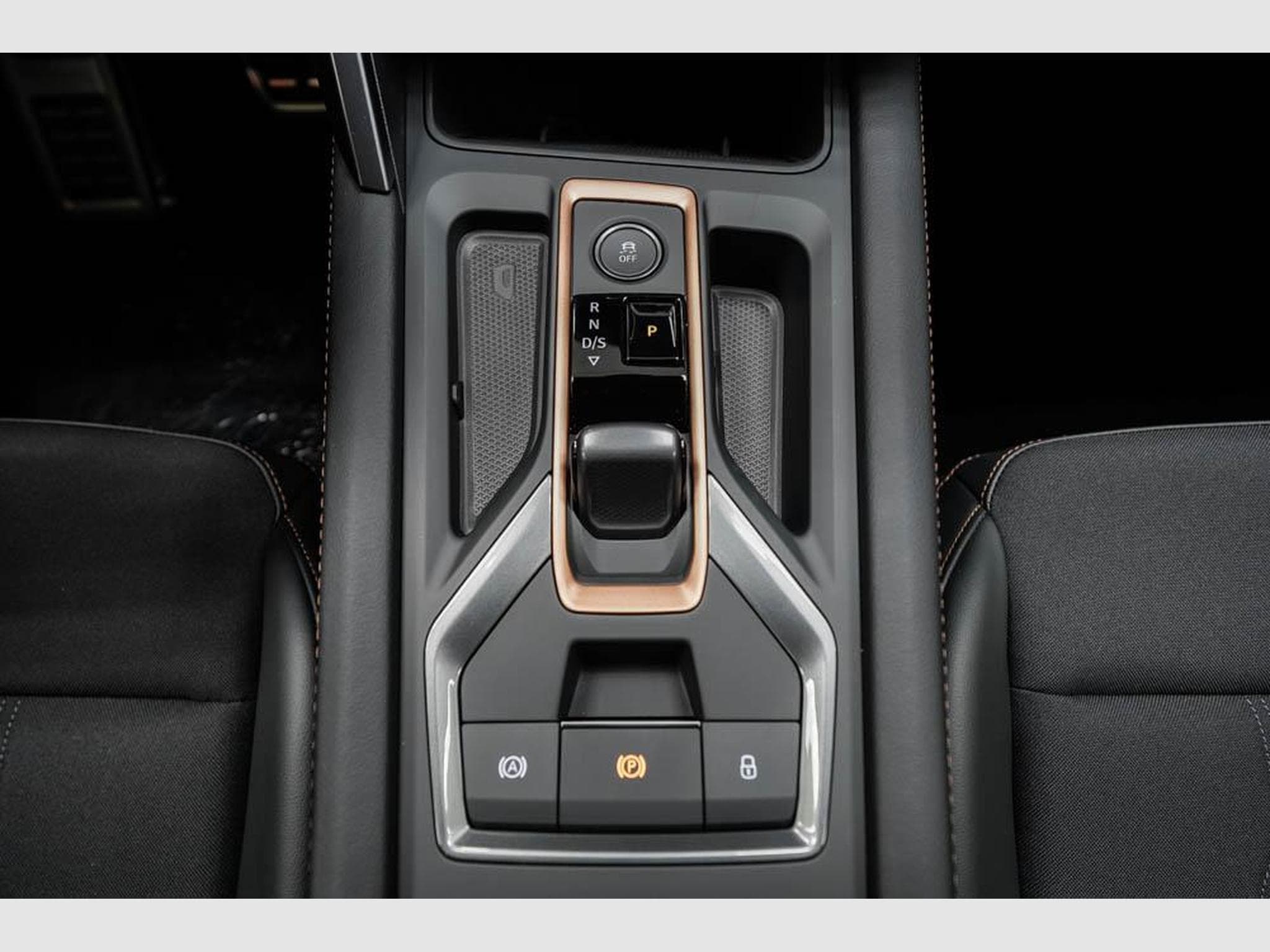 Cupra Leon ST 1,5 eTSI (2026) - Photo 12