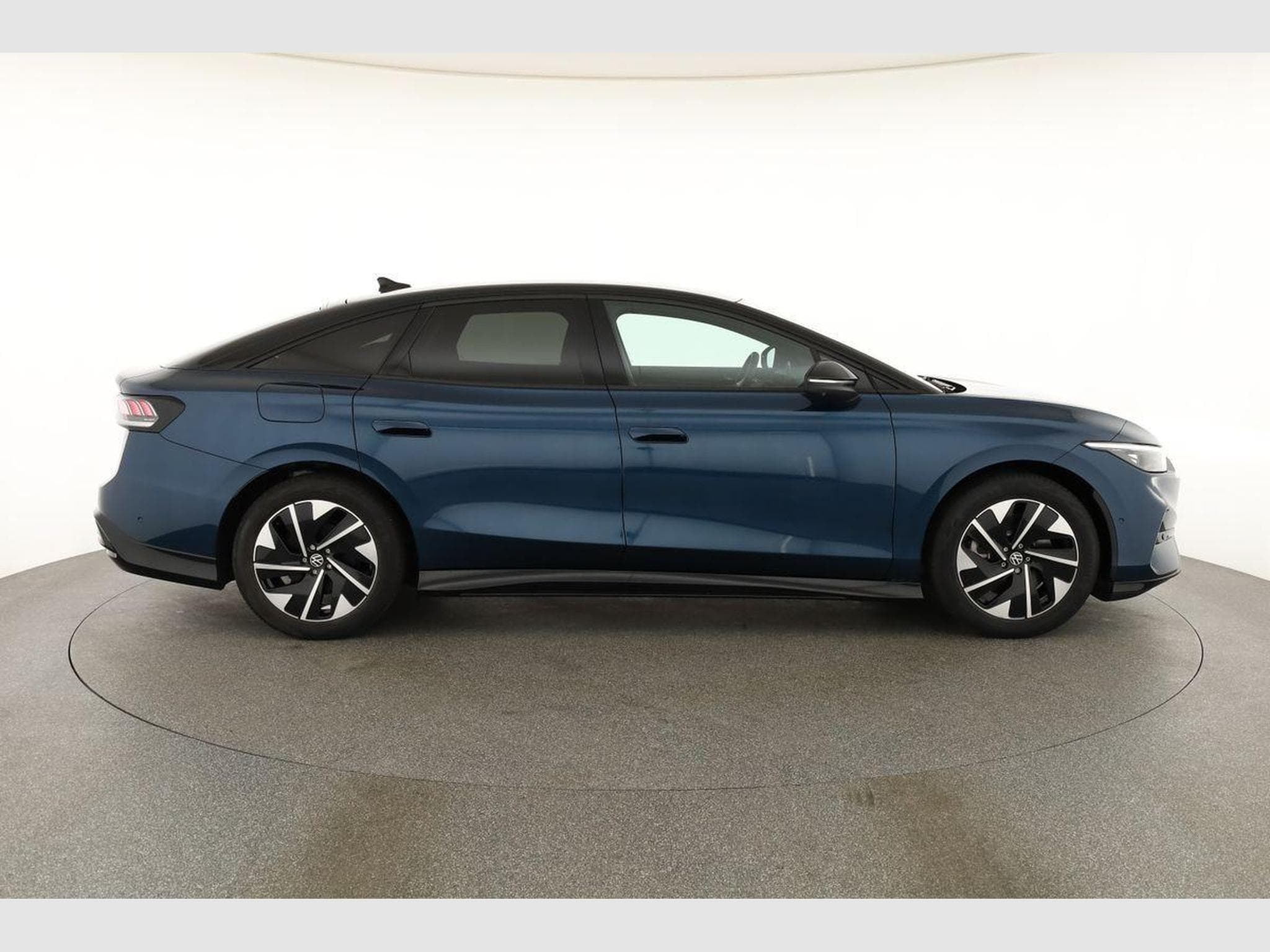 VW ID.7 Pro Black, AHK, (2026) - Photo 22