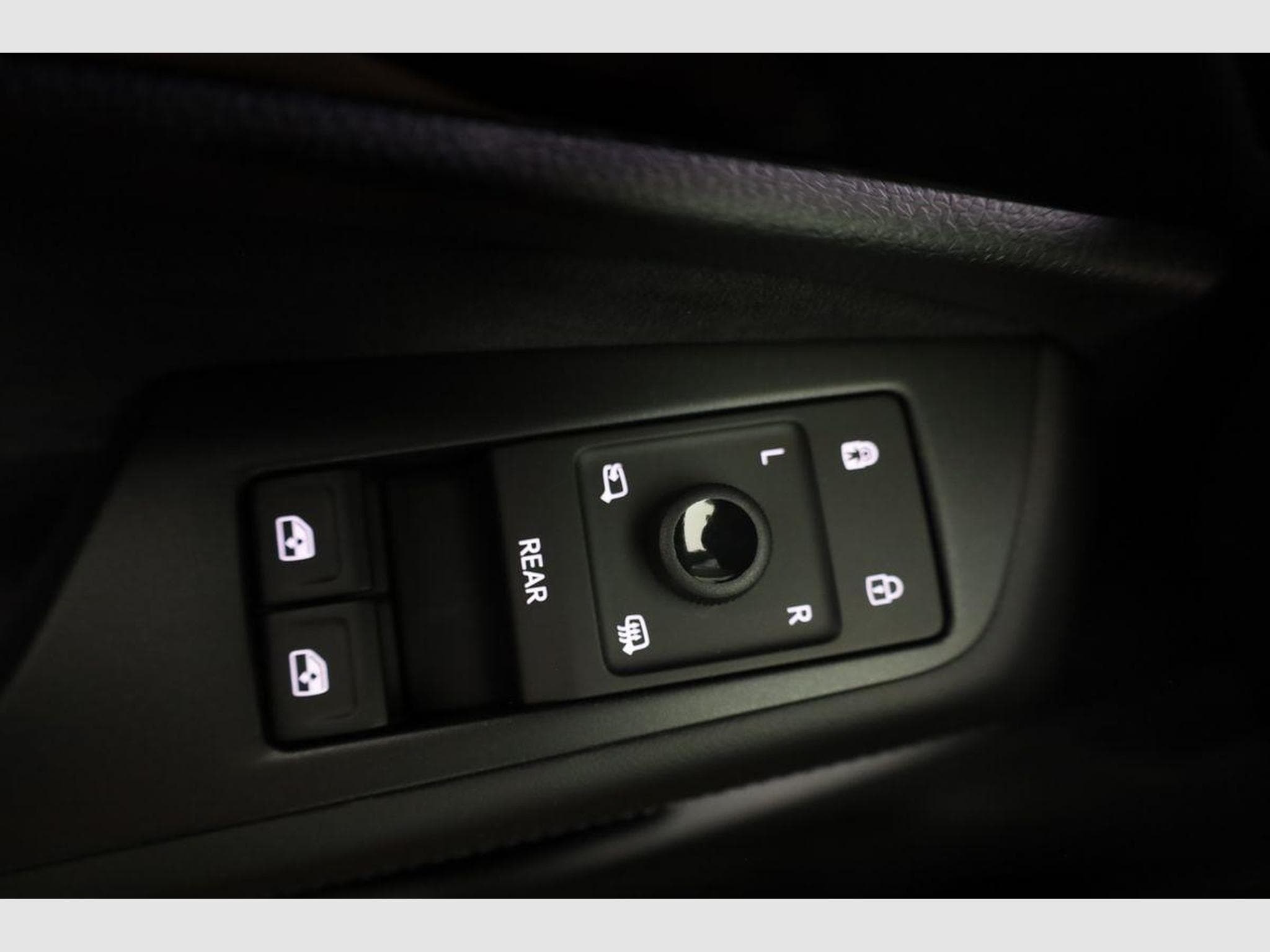 VW ID.7 Pro Black, AHK, (2026) - Photo 7