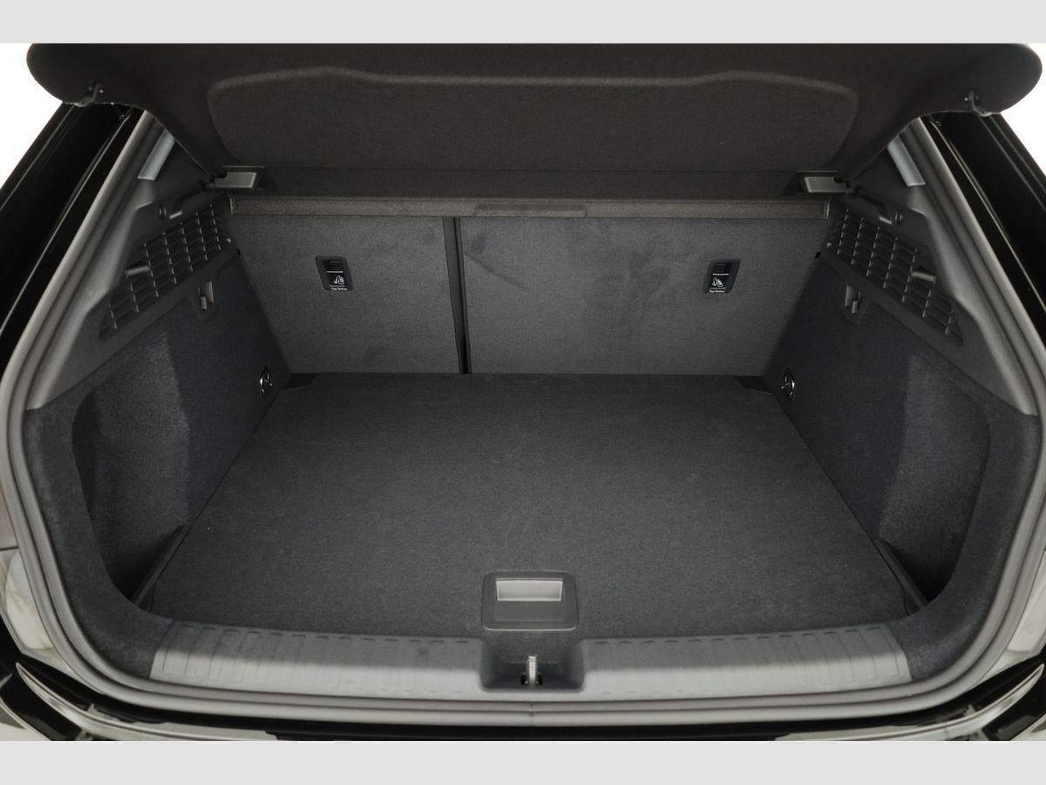 Audi A3 Sportback TFSI quattro 150 kW S line (2026) - Photo 12
