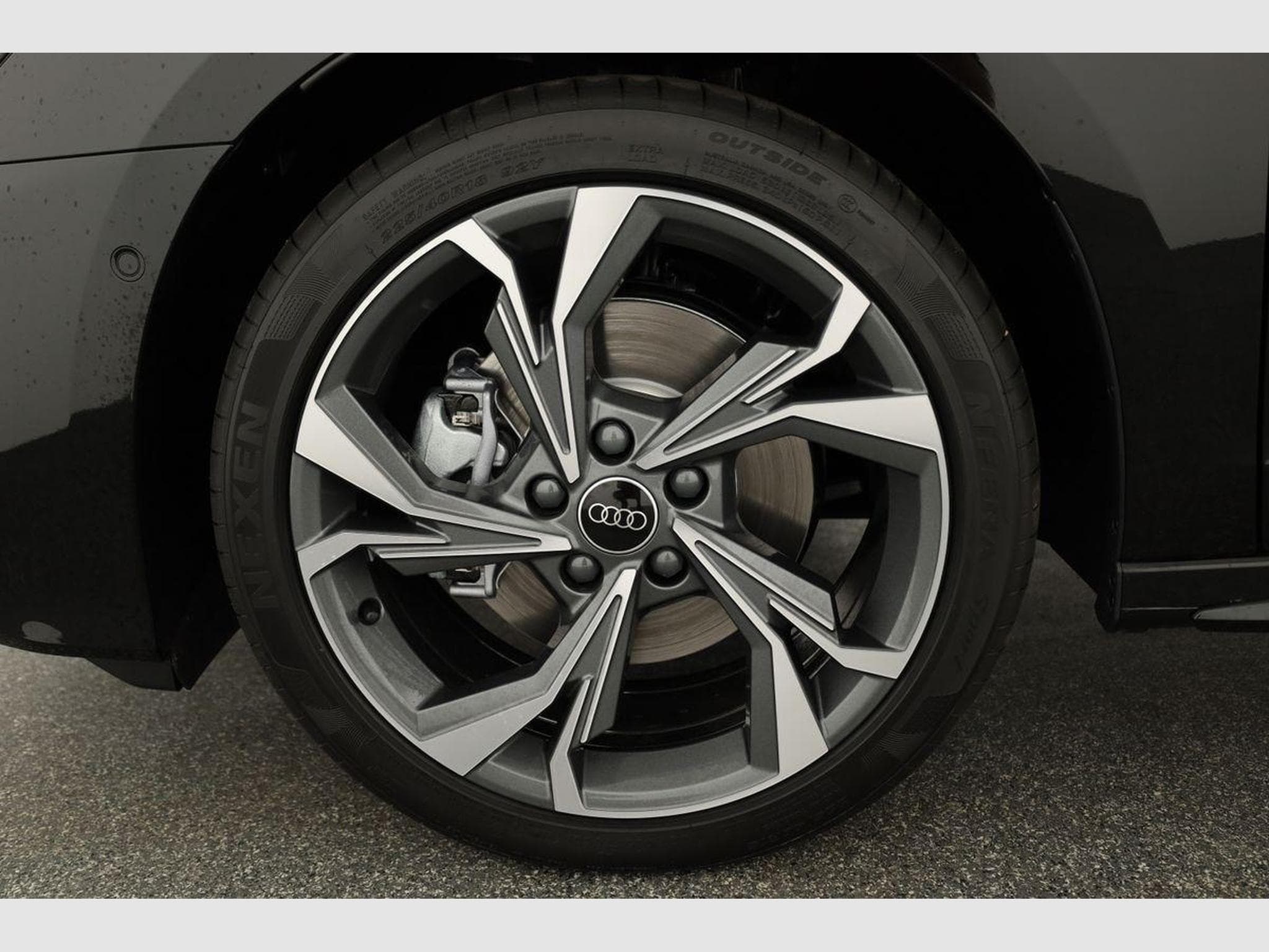 Audi A3 Sportback TFSI quattro 150 kW S line (2026) - Photo 14