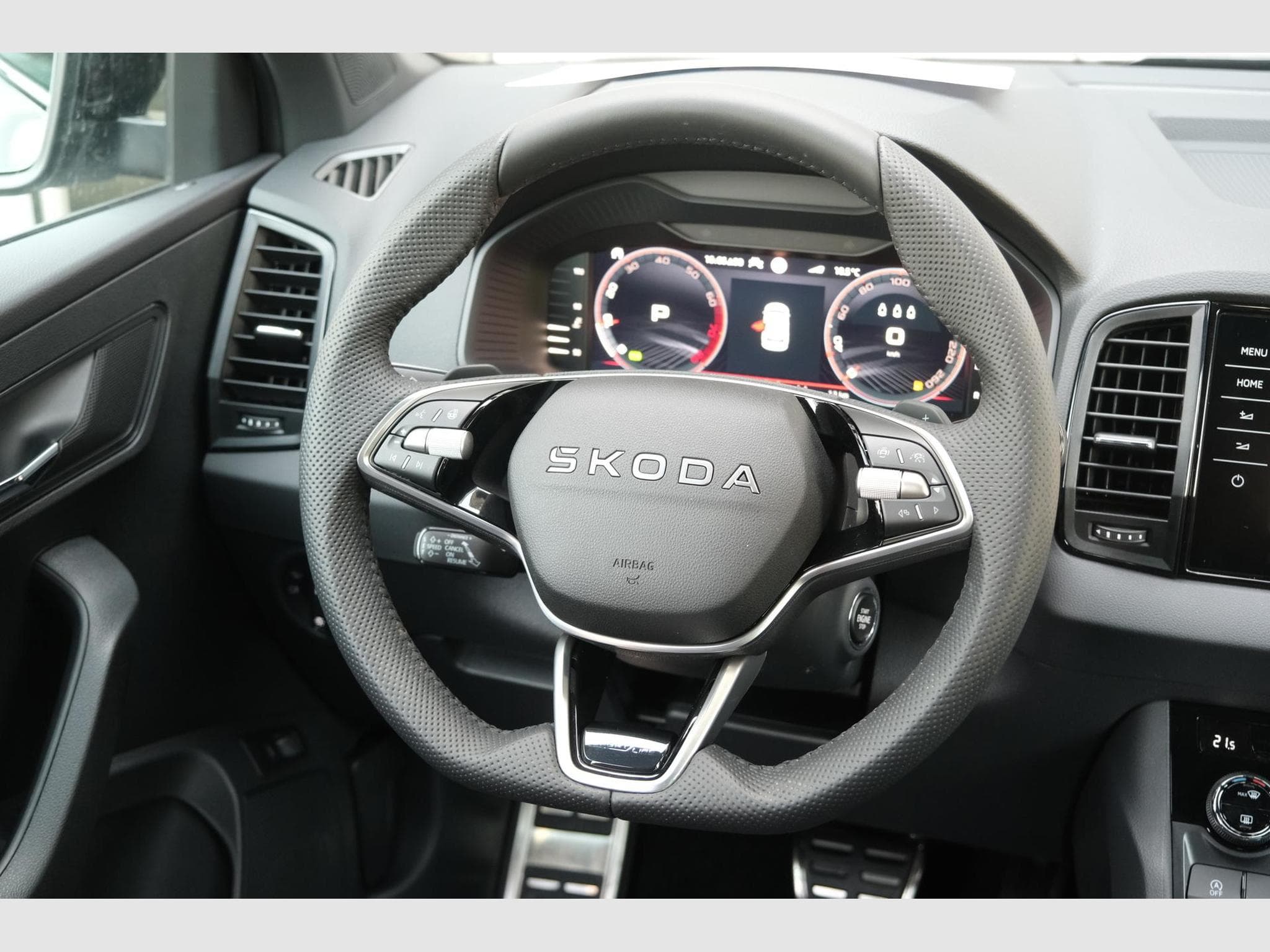 Skoda Karoq 1.5 TSI DSG (2026) - Photo 10