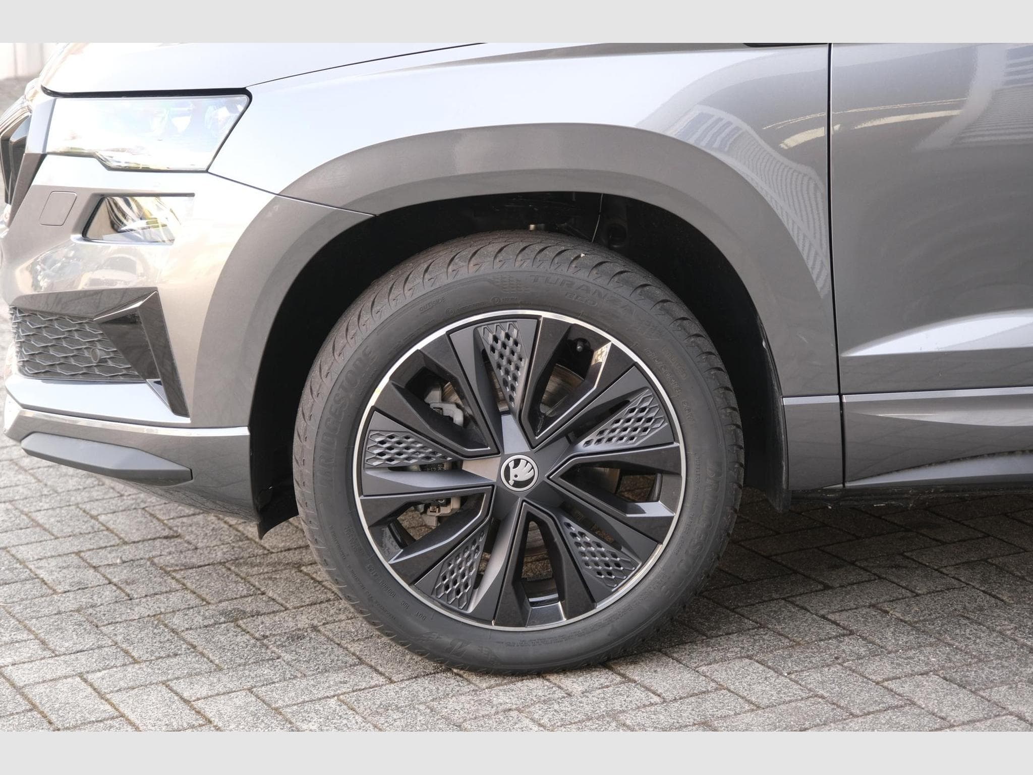 Skoda Karoq 1.5 TSI DSG (2026) - Photo 17
