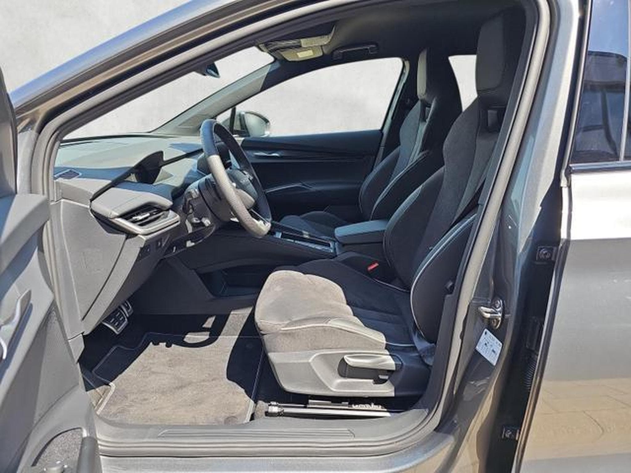 Skoda Elroq 60 Sportline (2026) - Photo 9