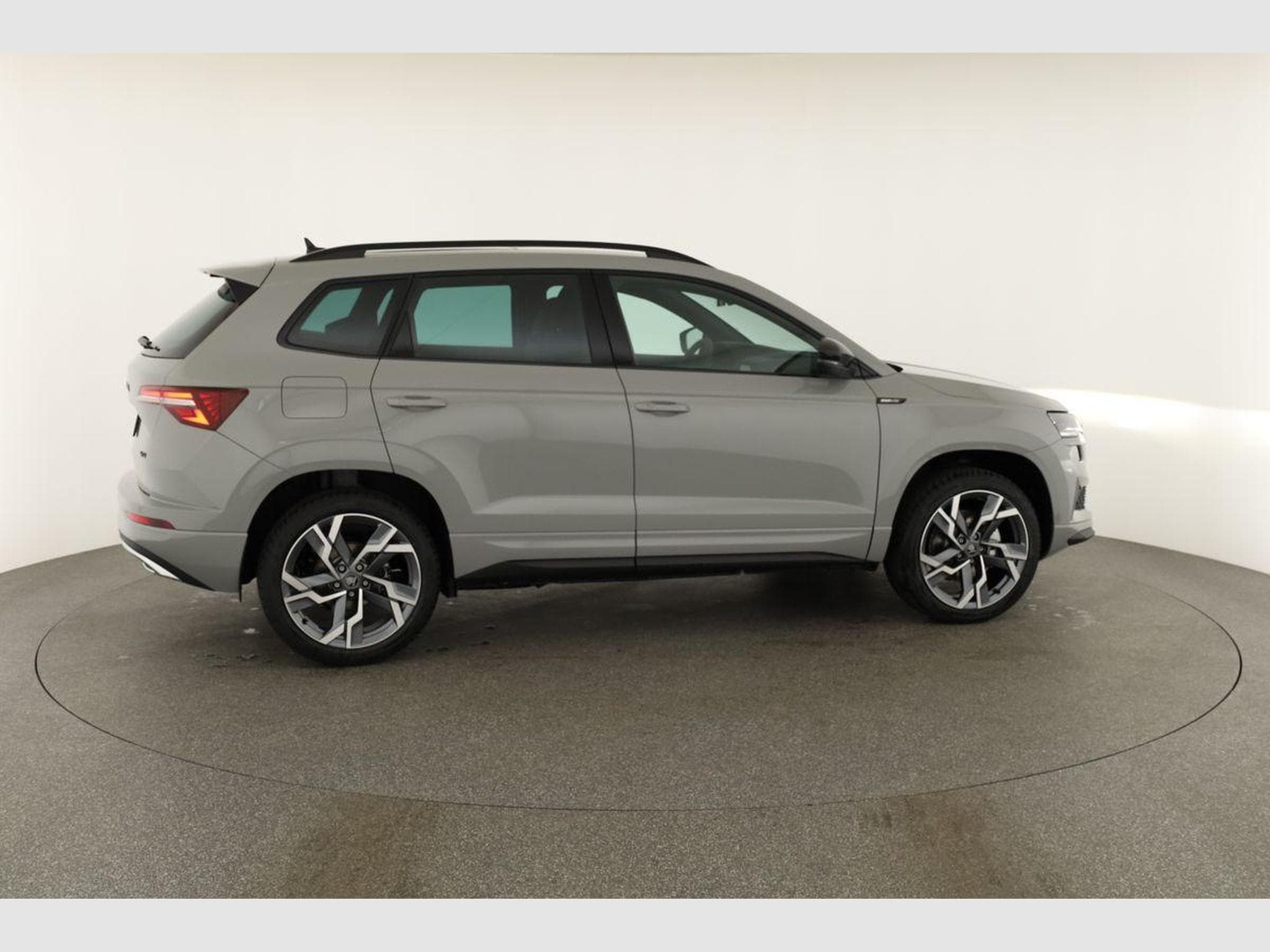 Skoda Karoq Sportline 4x4 (2026) - Photo 22