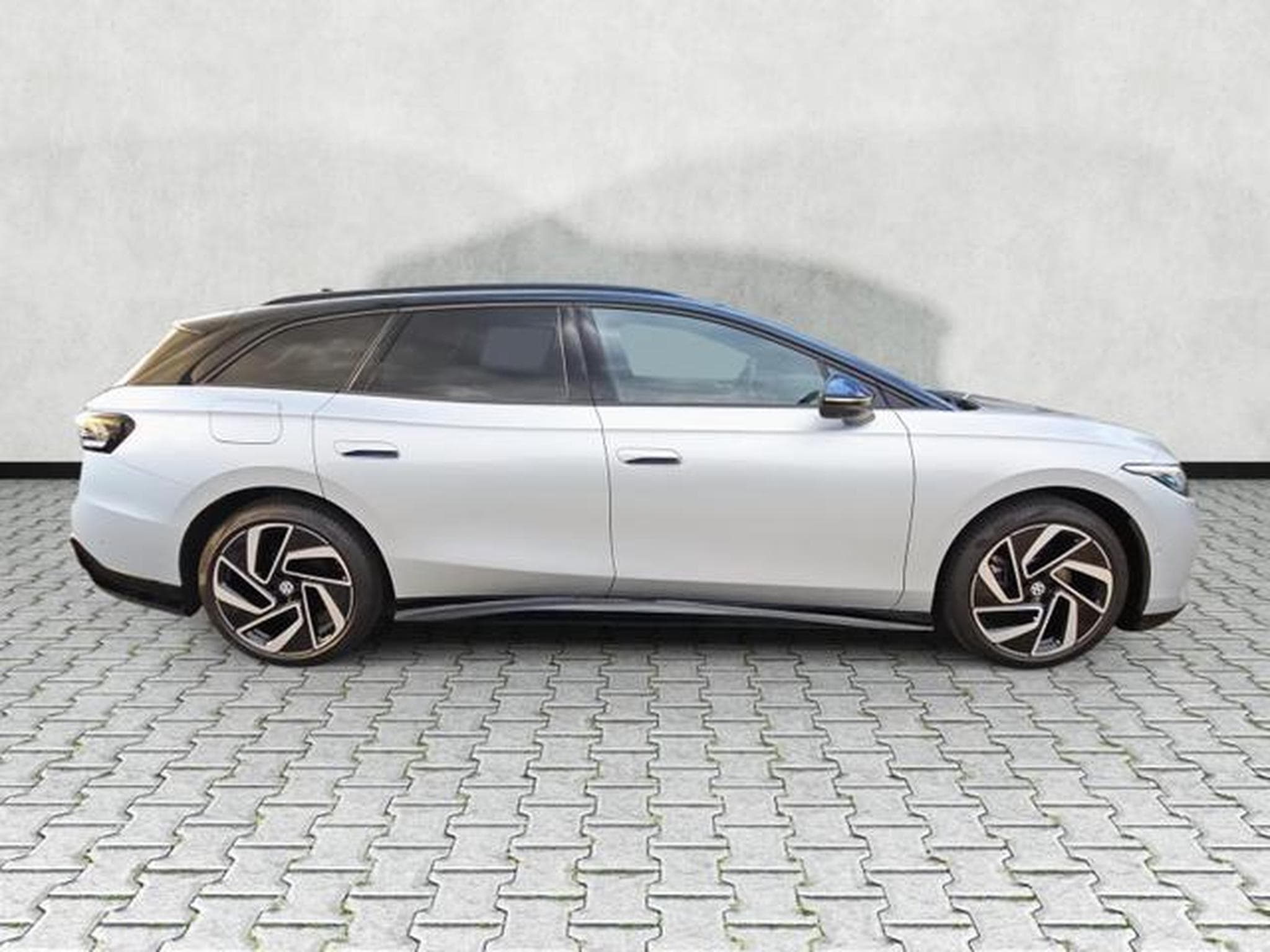 VW ID.7 Kombi Pro 210 kW (2026) - Photo 8