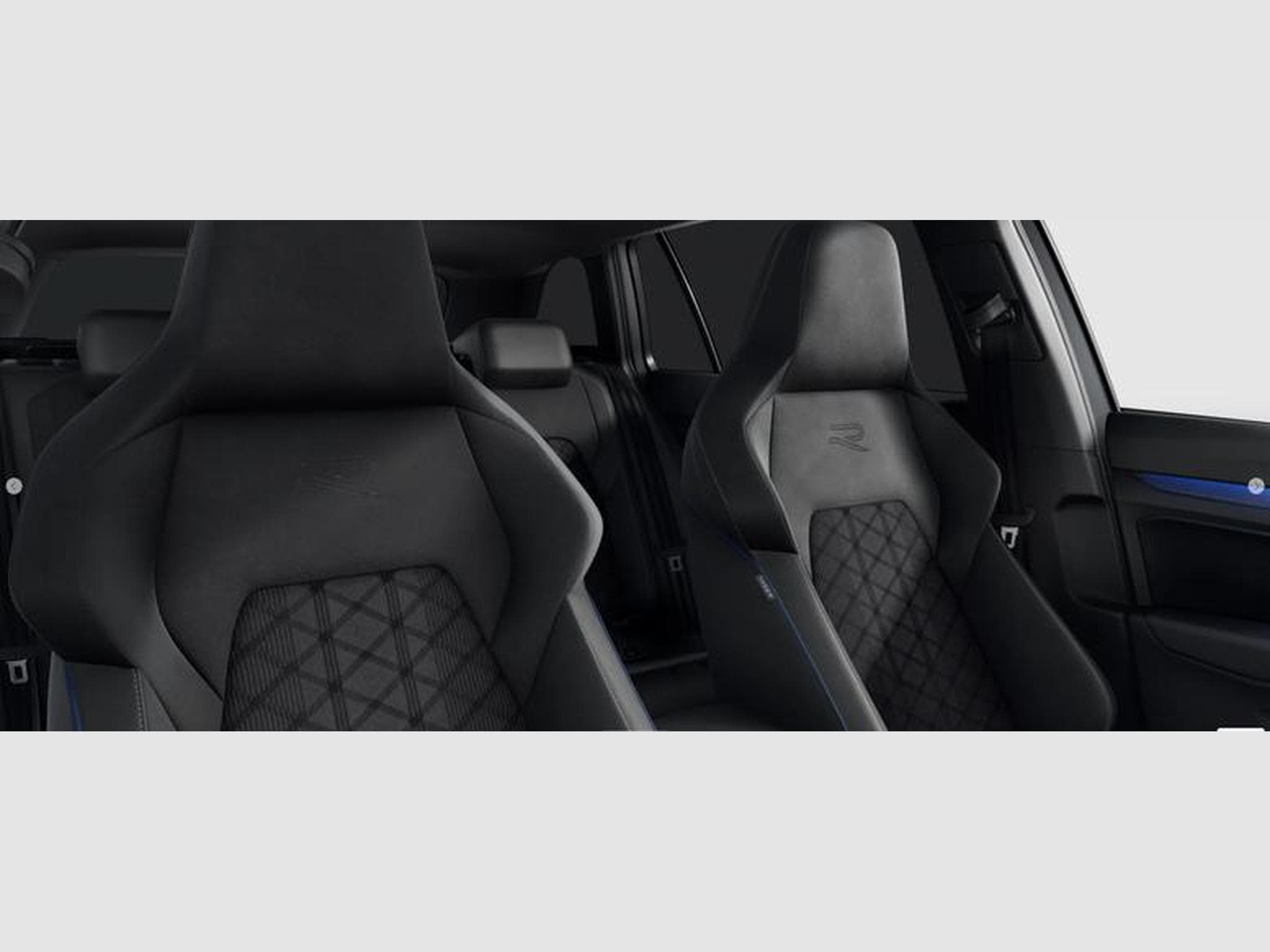 VW Golf Variant R-Line 1.5 eTSI 110 kW DSG (2026) - Photo 11
