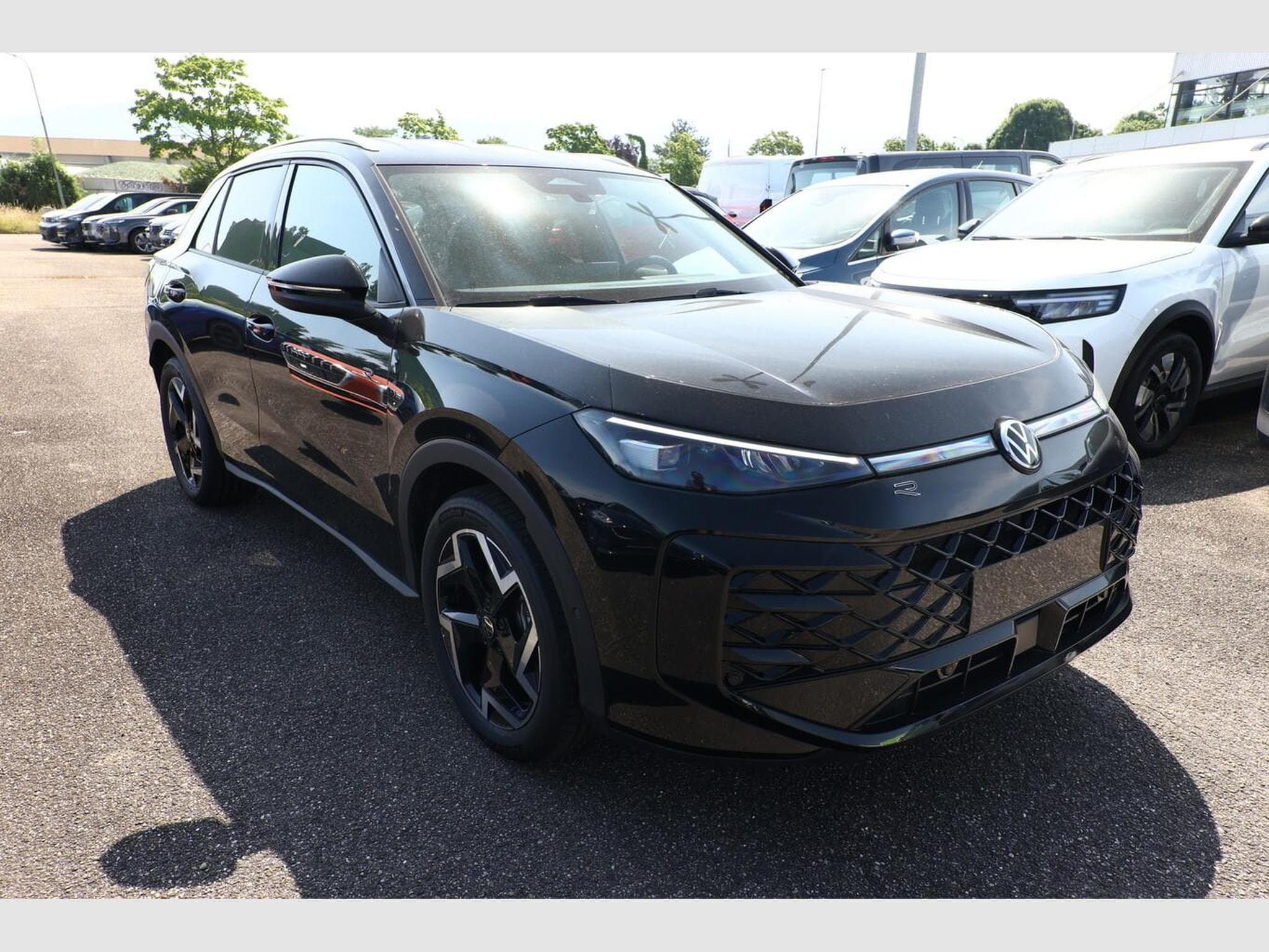 VW T-Roc R-Line (2026) - Photo 2